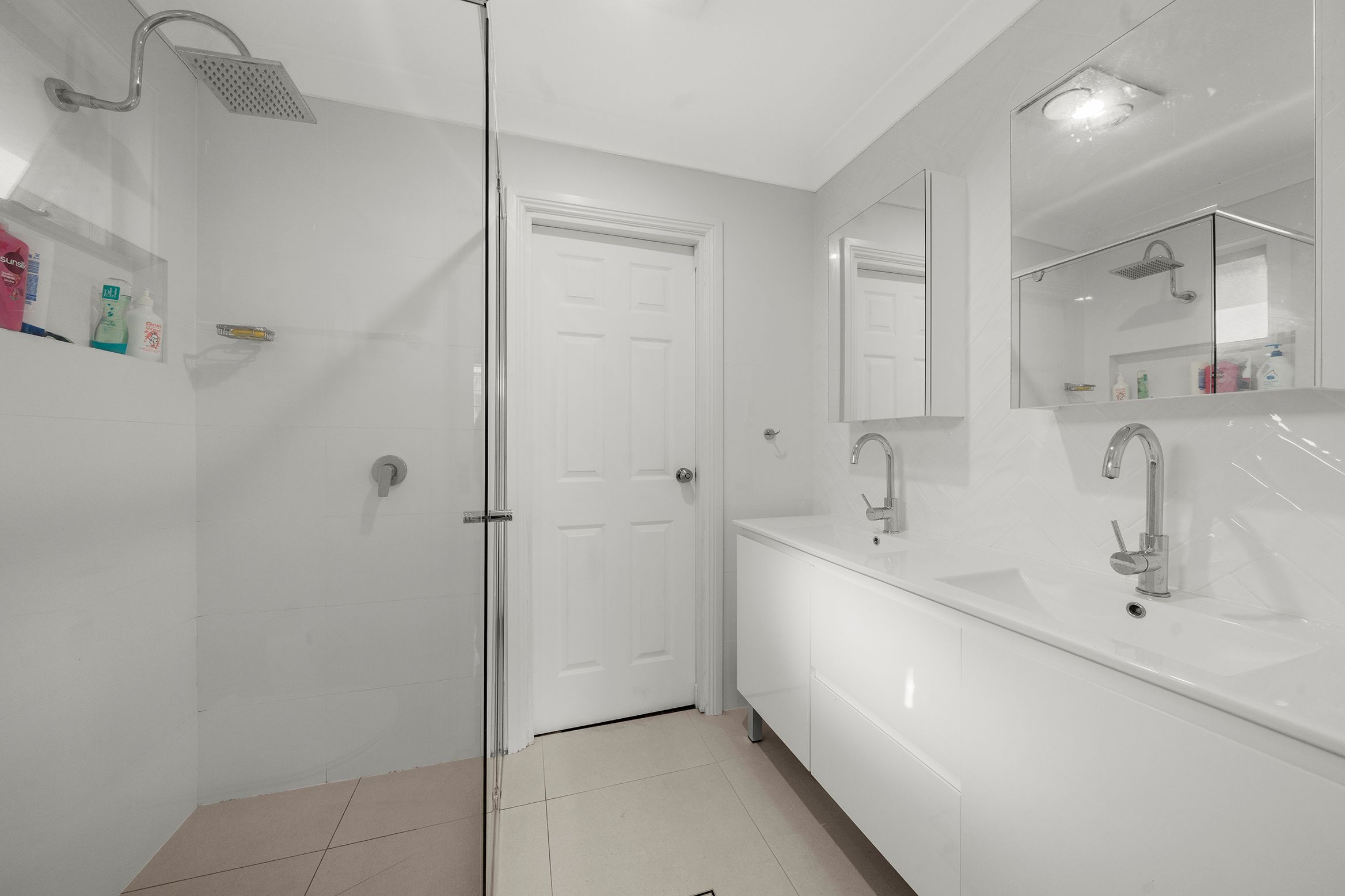 33 Dresden Avenue — photo 15 of 21
