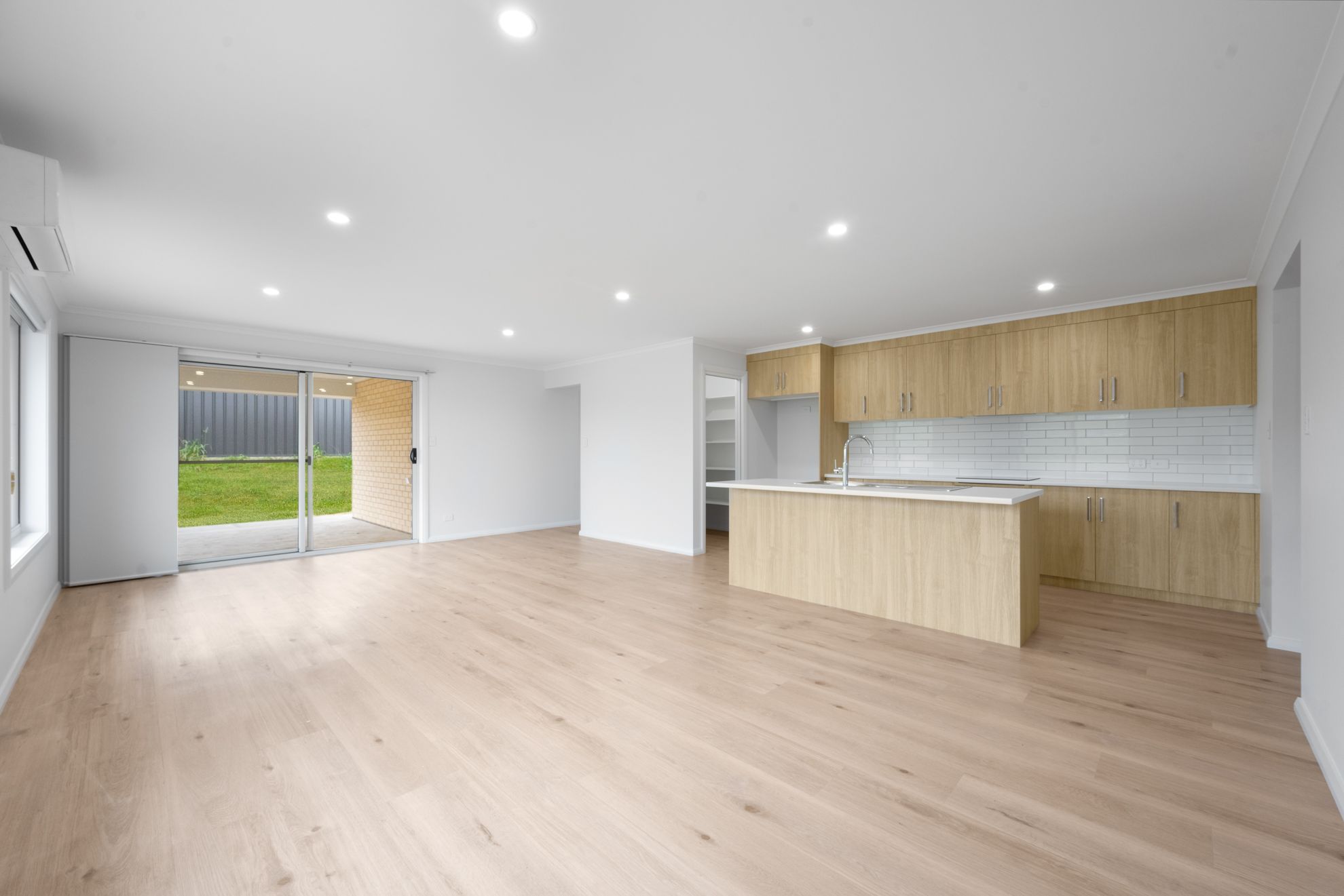 3 Learmonth Street — photo 5 of 16