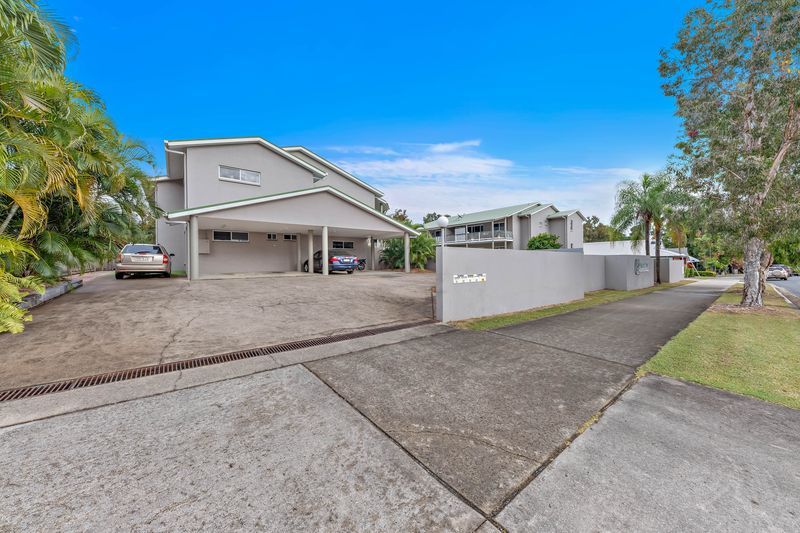 1A/10 Island Drive, Cannonvale, QLD 4802