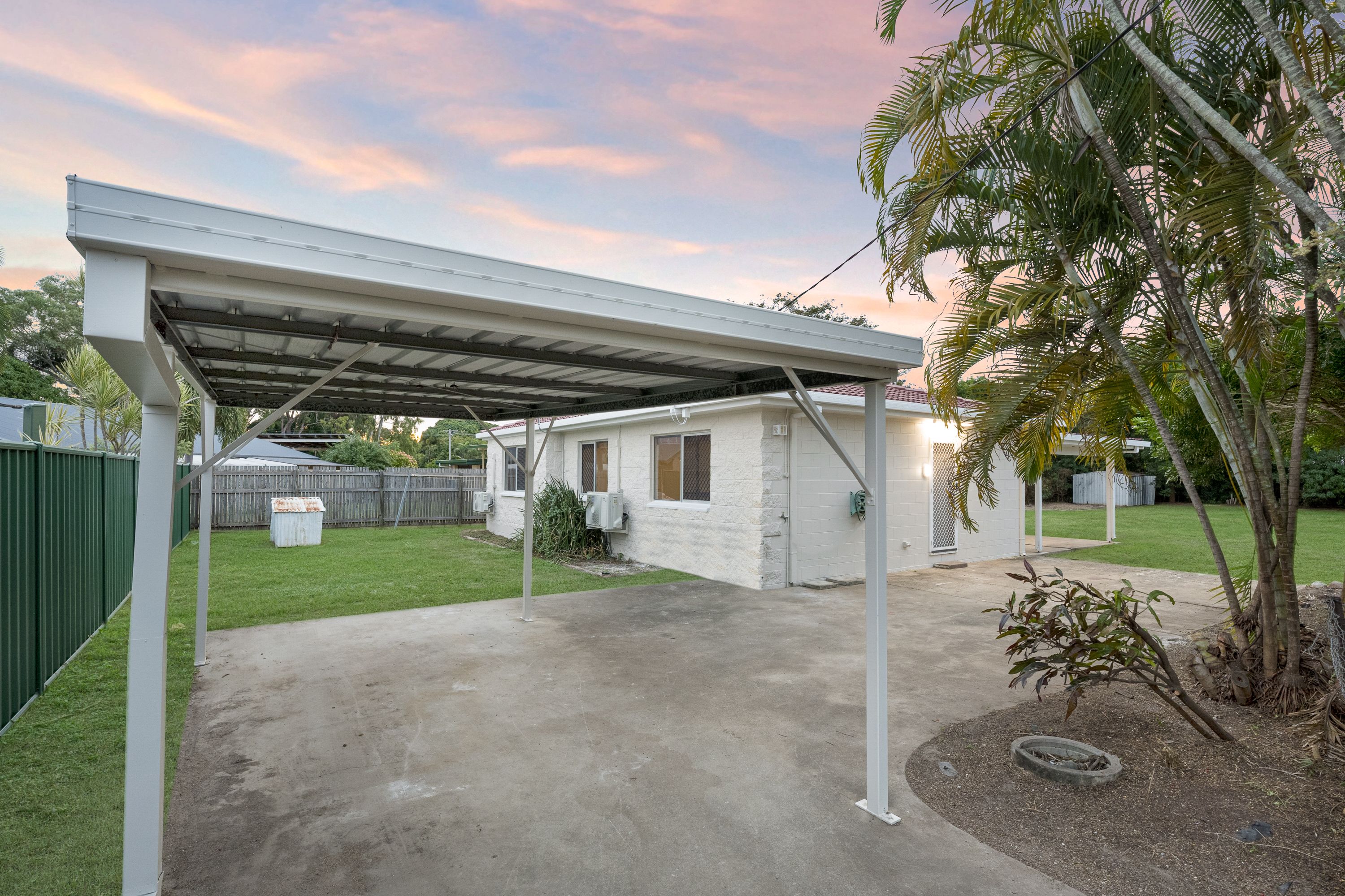 23 Violet Crescent, Rasmussen, QLD 4815