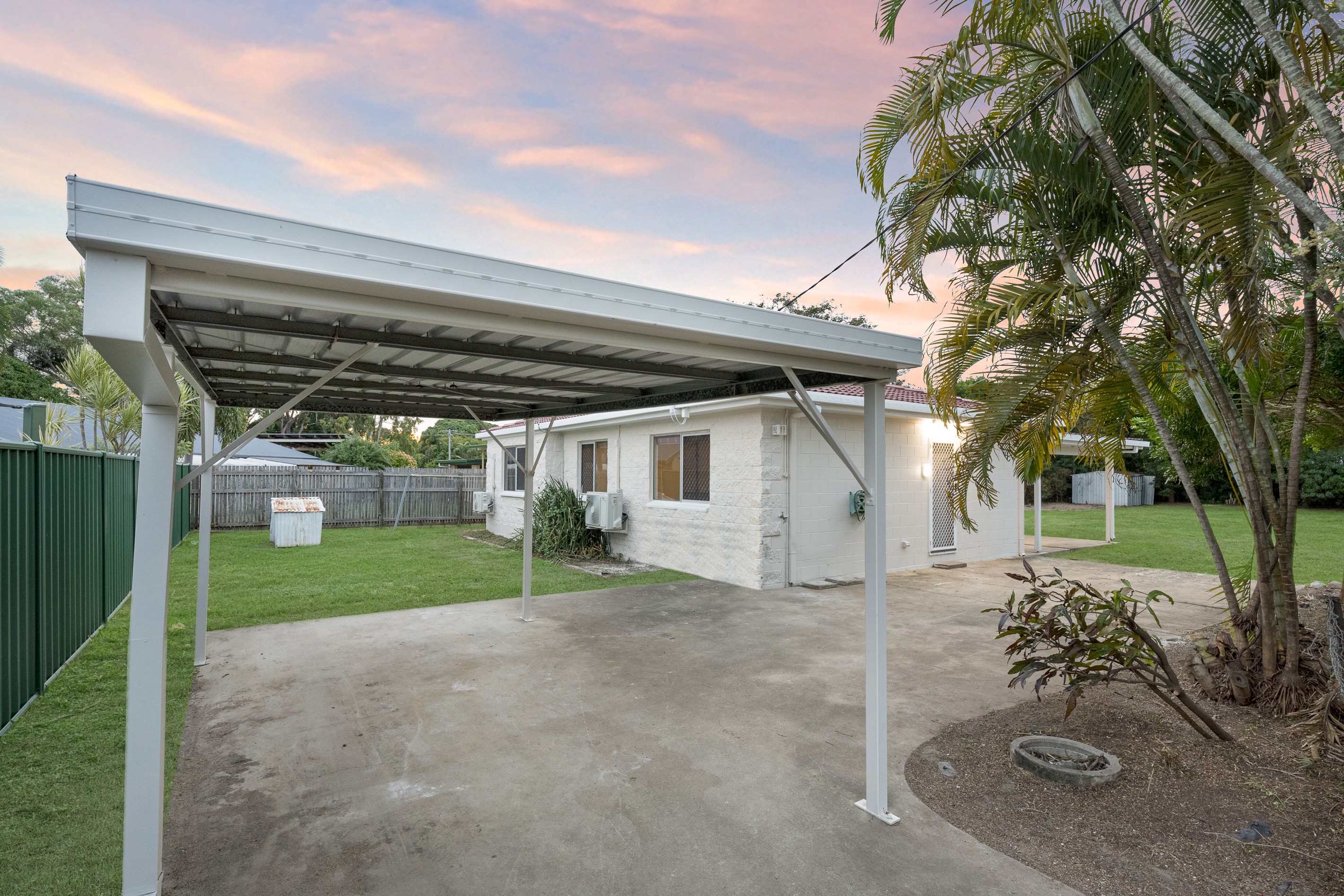 23 Violet Crescent, Rasmussen, QLD 4815