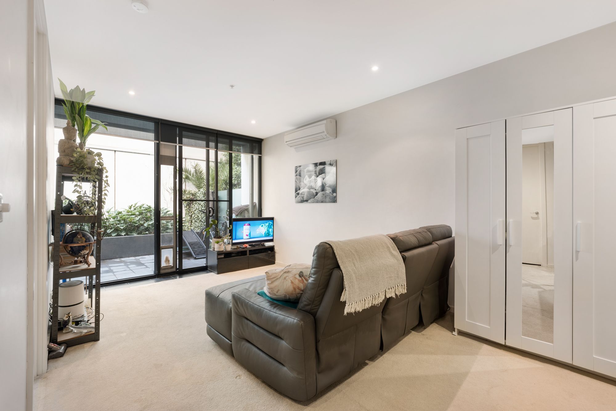 214/57 Bay Street, Port Melbourne, VIC 3207