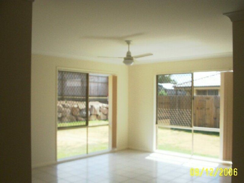 15 Oleosa Close, Moggill, QLD 4070