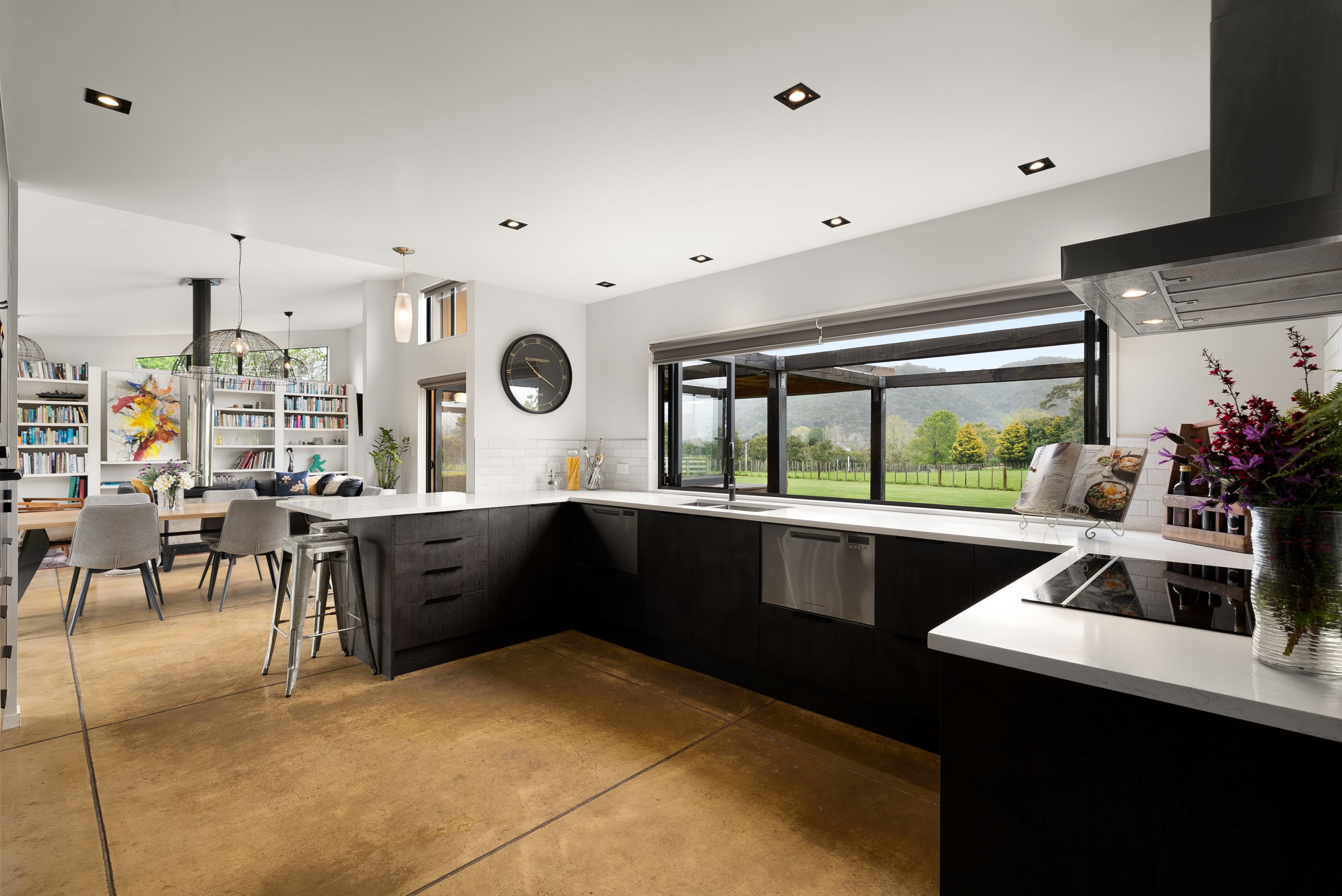 69 Clevedon-Kawakawa Road, Clevedon, Manukau City