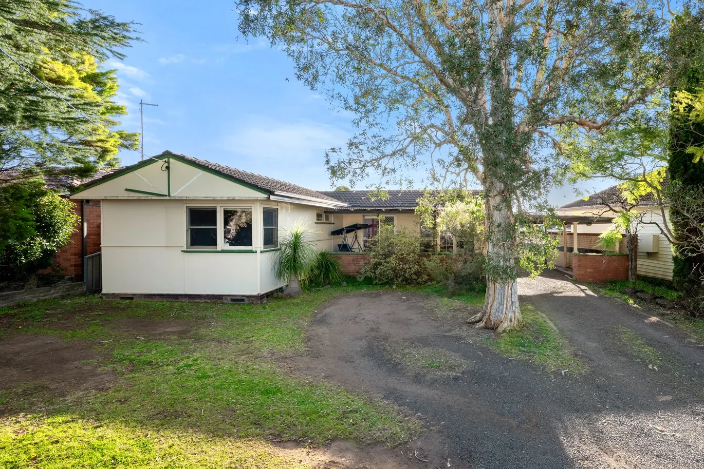 28 Darwin Road, Campbelltown, NSW 2560