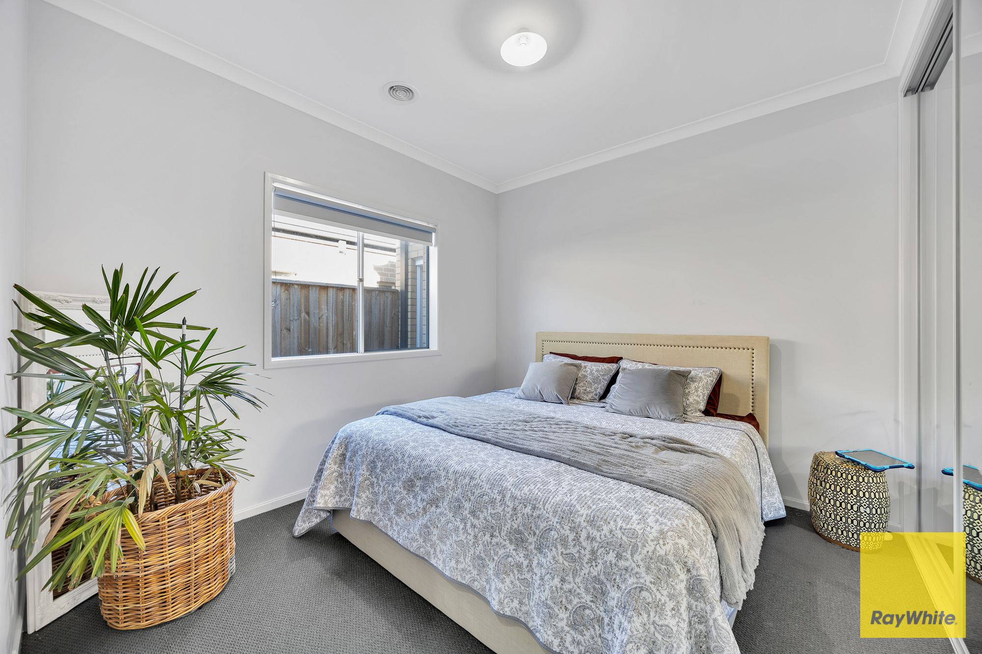 131 Arrowsmith Street — photo 6 of 24