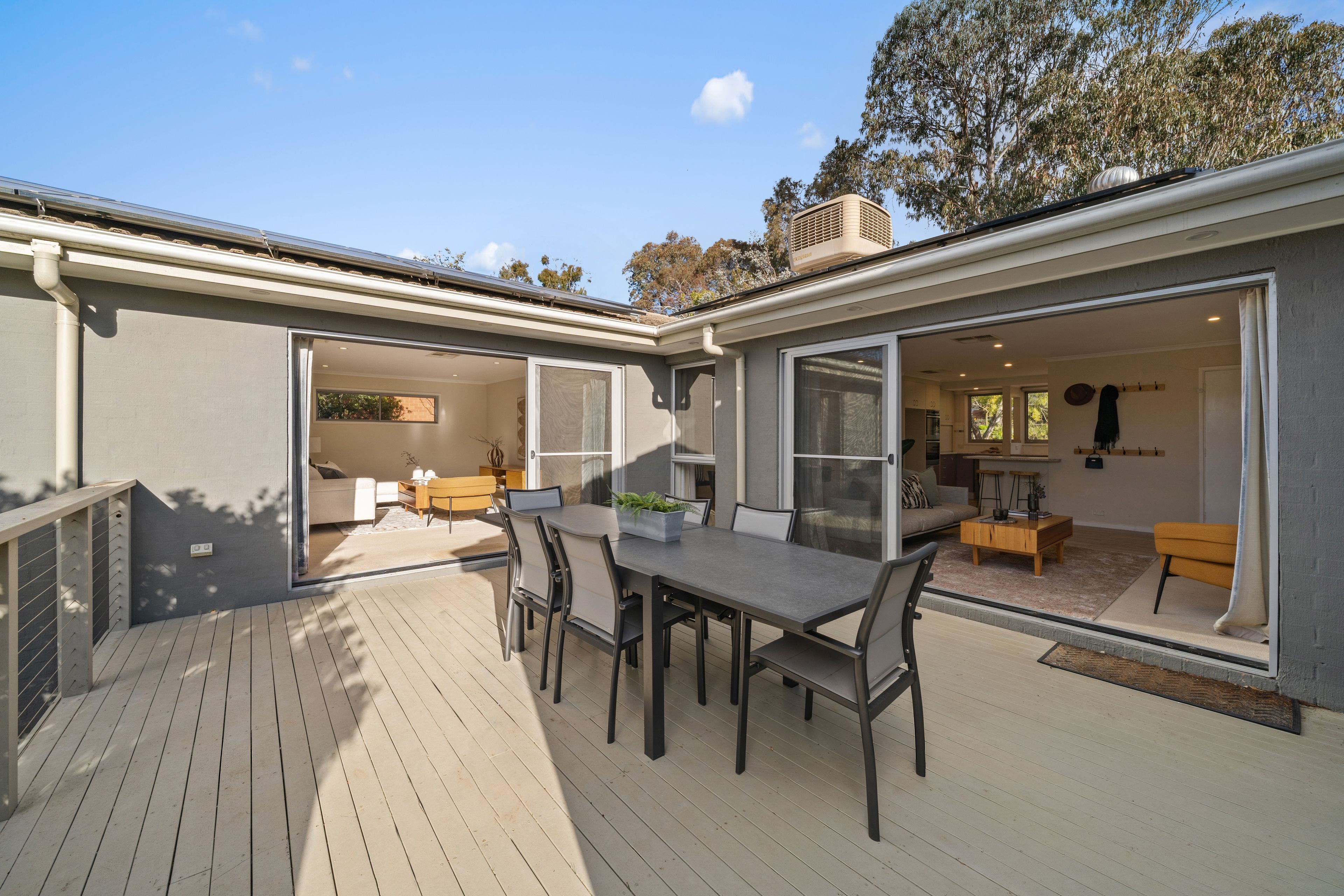 53 Lyttleton Crescent — photo 18 of 25