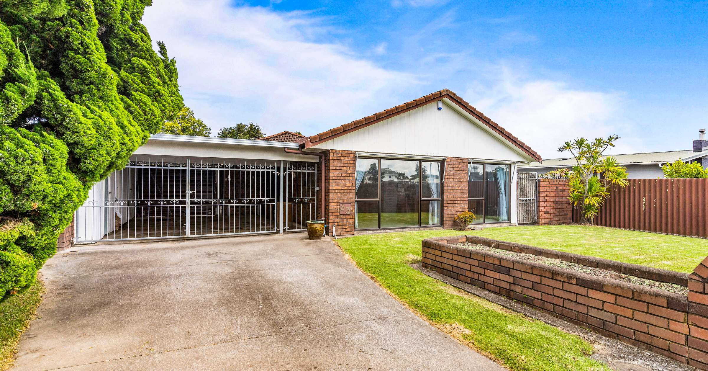 83 Pakuranga Road Pakuranga Manukau City 2010 Sold House Ray 83-pakuranga-road-pakuranga-manukau-city-2010-sold-house-ray