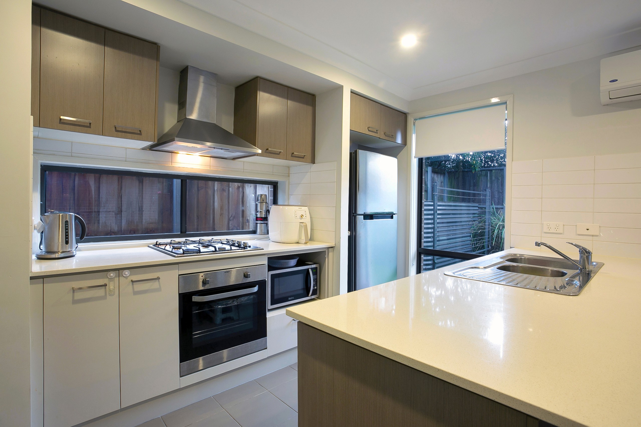 10 Emigrant Parade, BUNGARRIBEE, NSW 2767