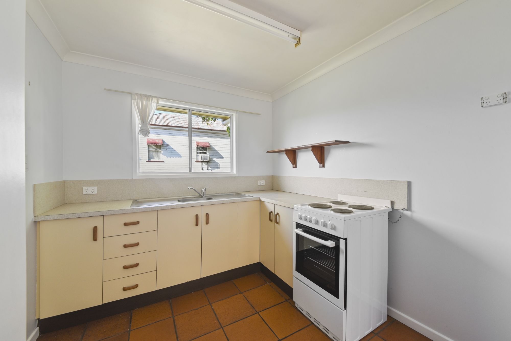 Rare Dayboro Investment Opportunity - Metres from the school and coffee shop! — photo 18 of 25