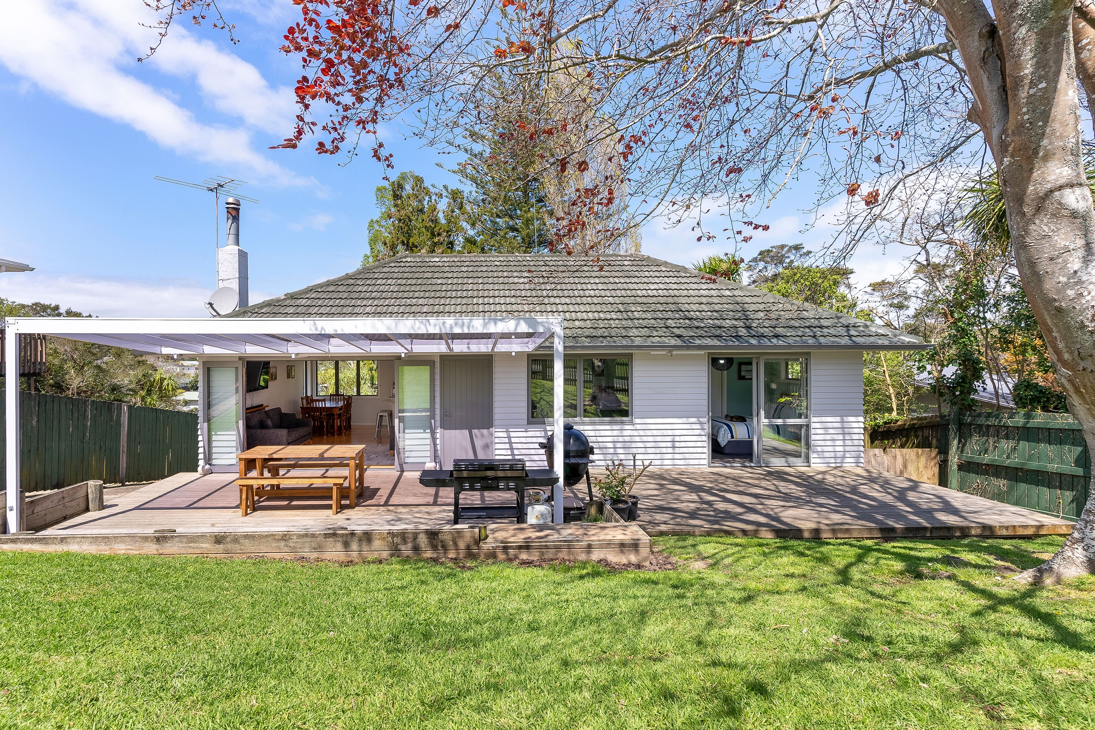 64 Taupo Street, Green Bay, Waitakere City