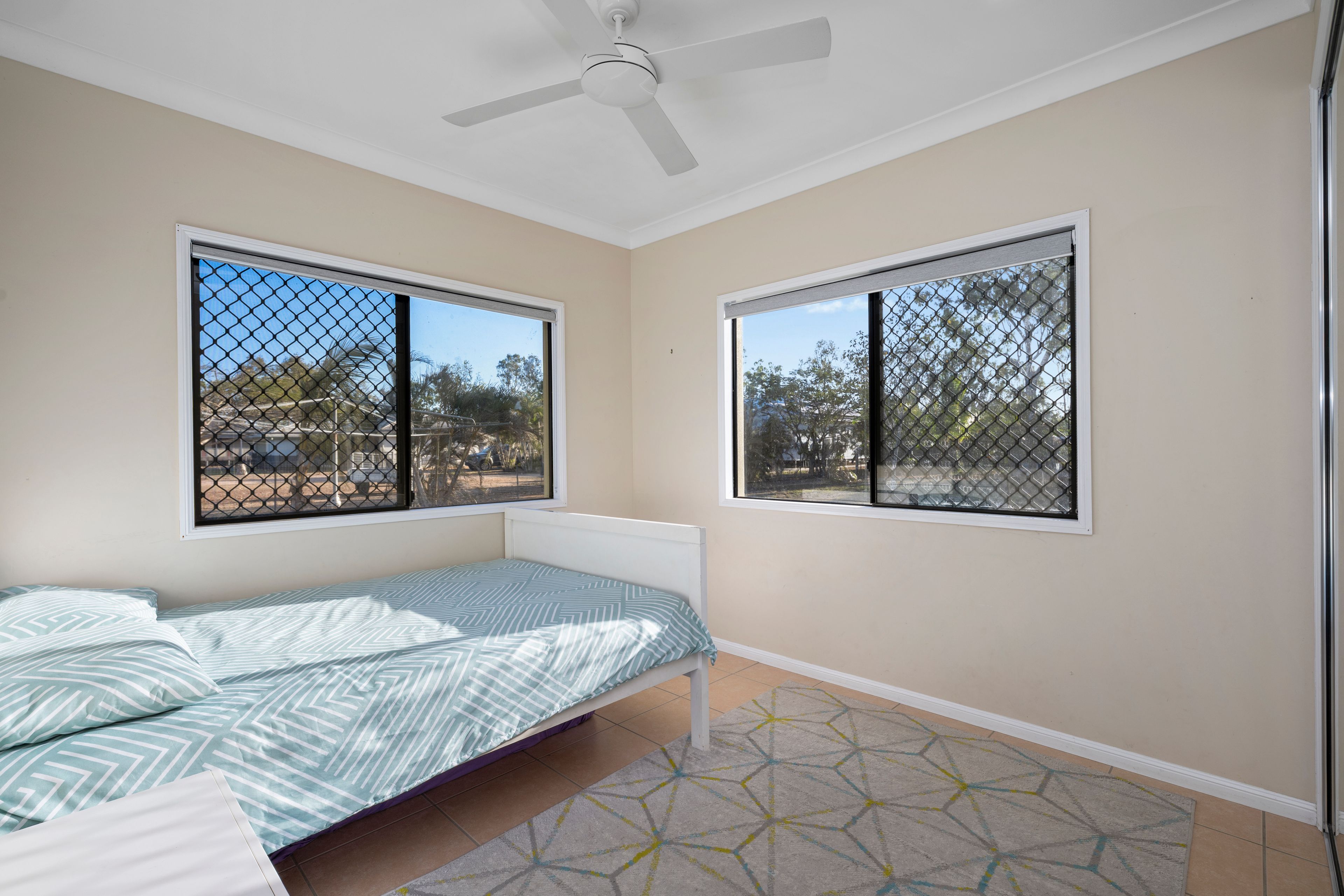 13 White Road — photo 16 of 19
