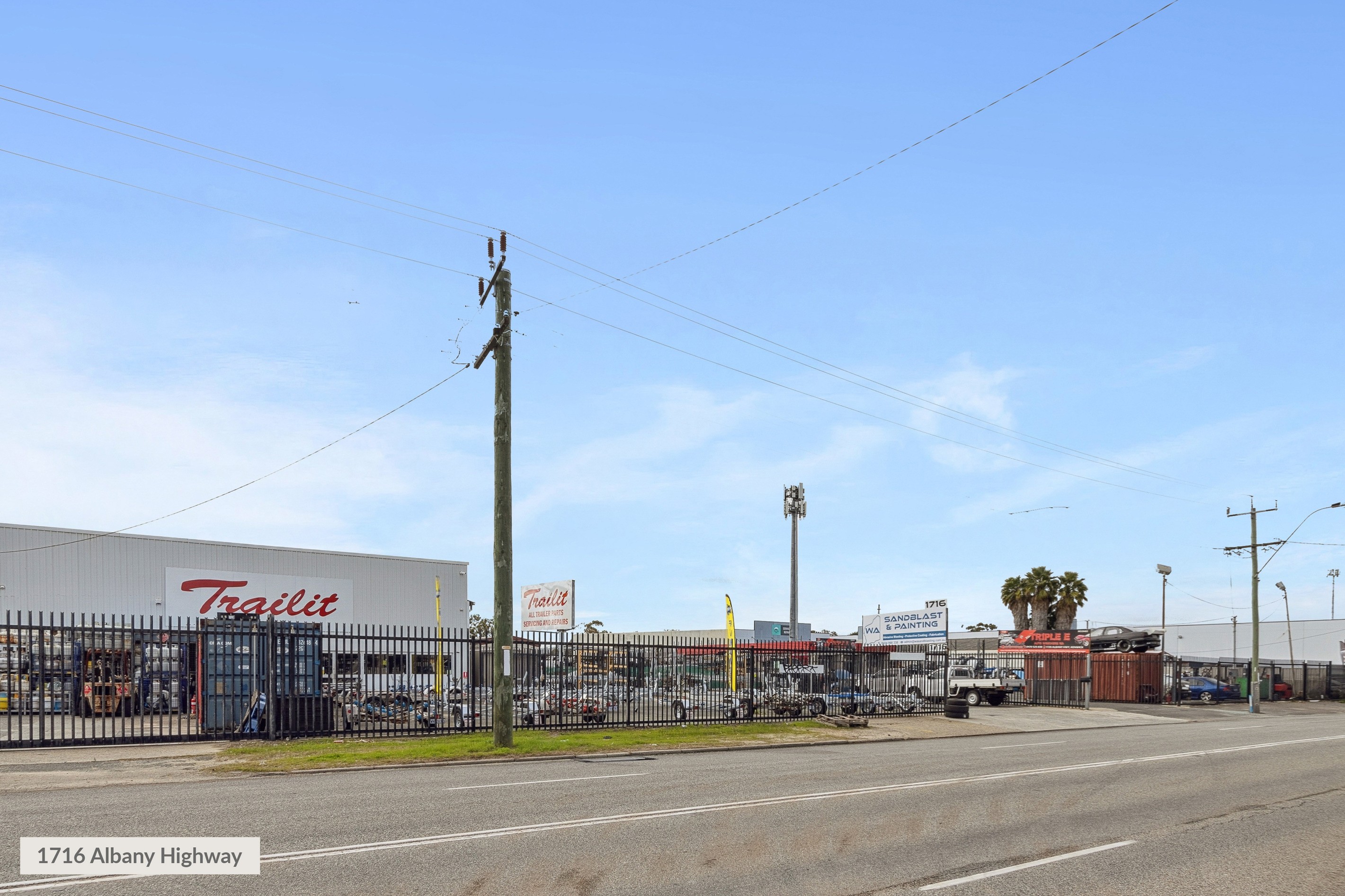 1716 & 1720 Albany Highway, Kenwick, WA 6107