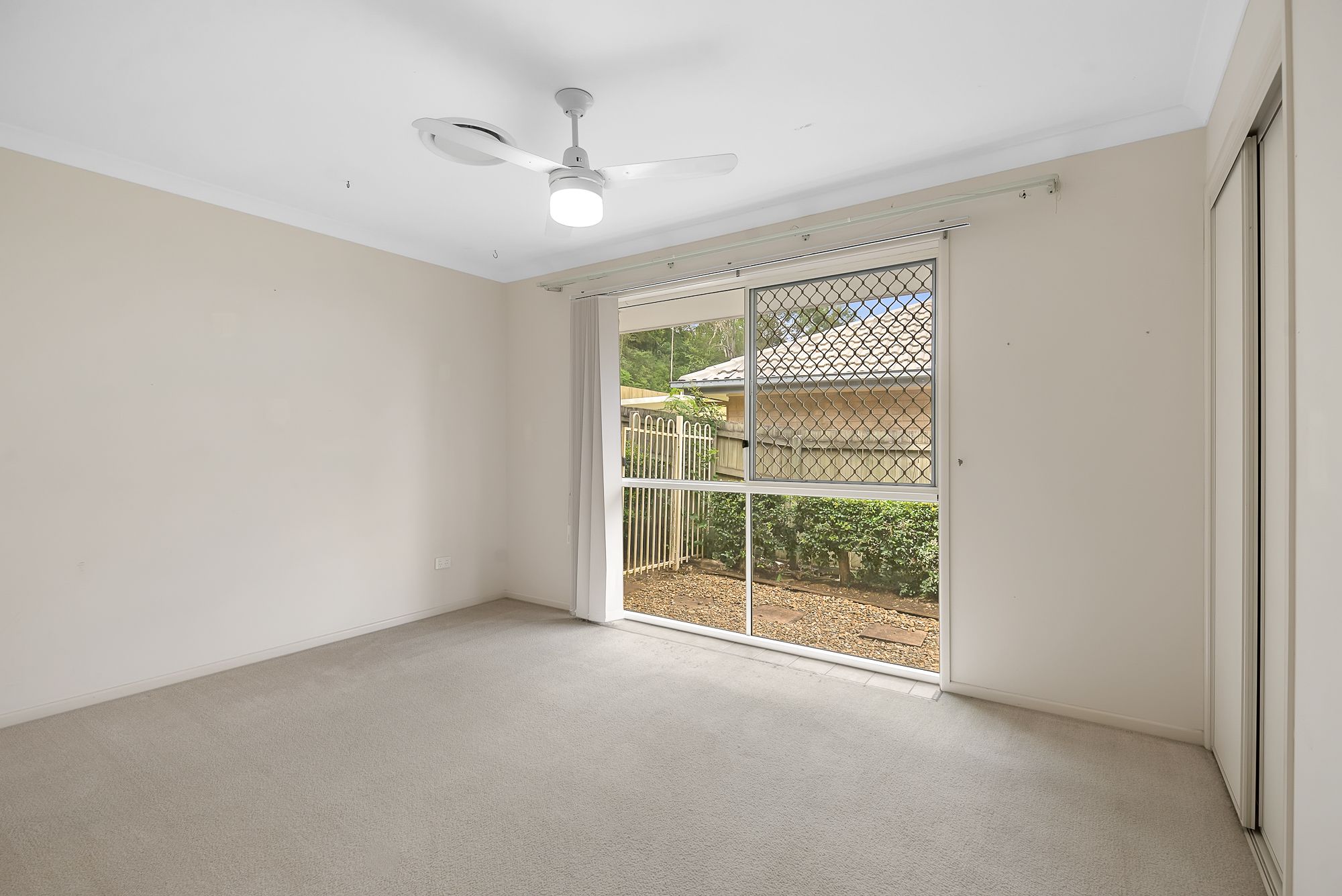 28 Parkway Place — photo 6 of 10