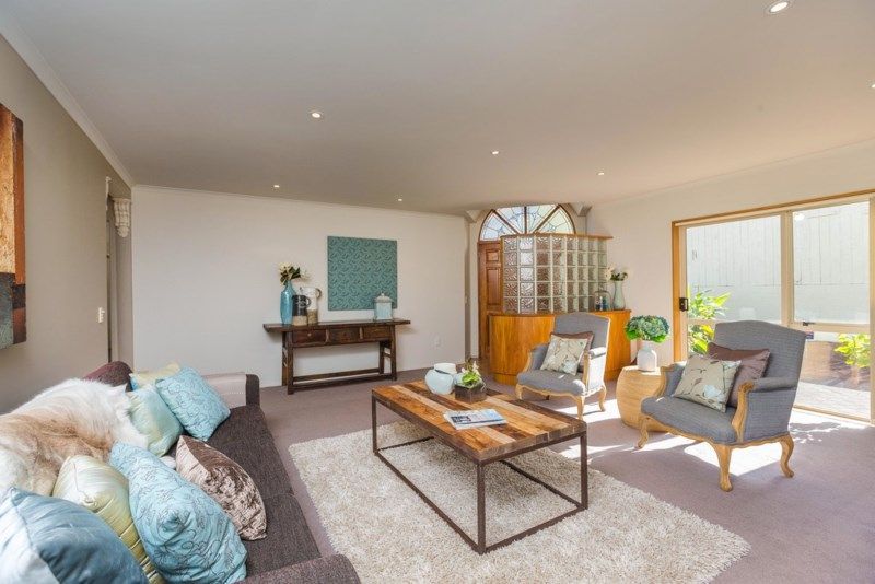 12 Queensway, Three Kings, Auckland City