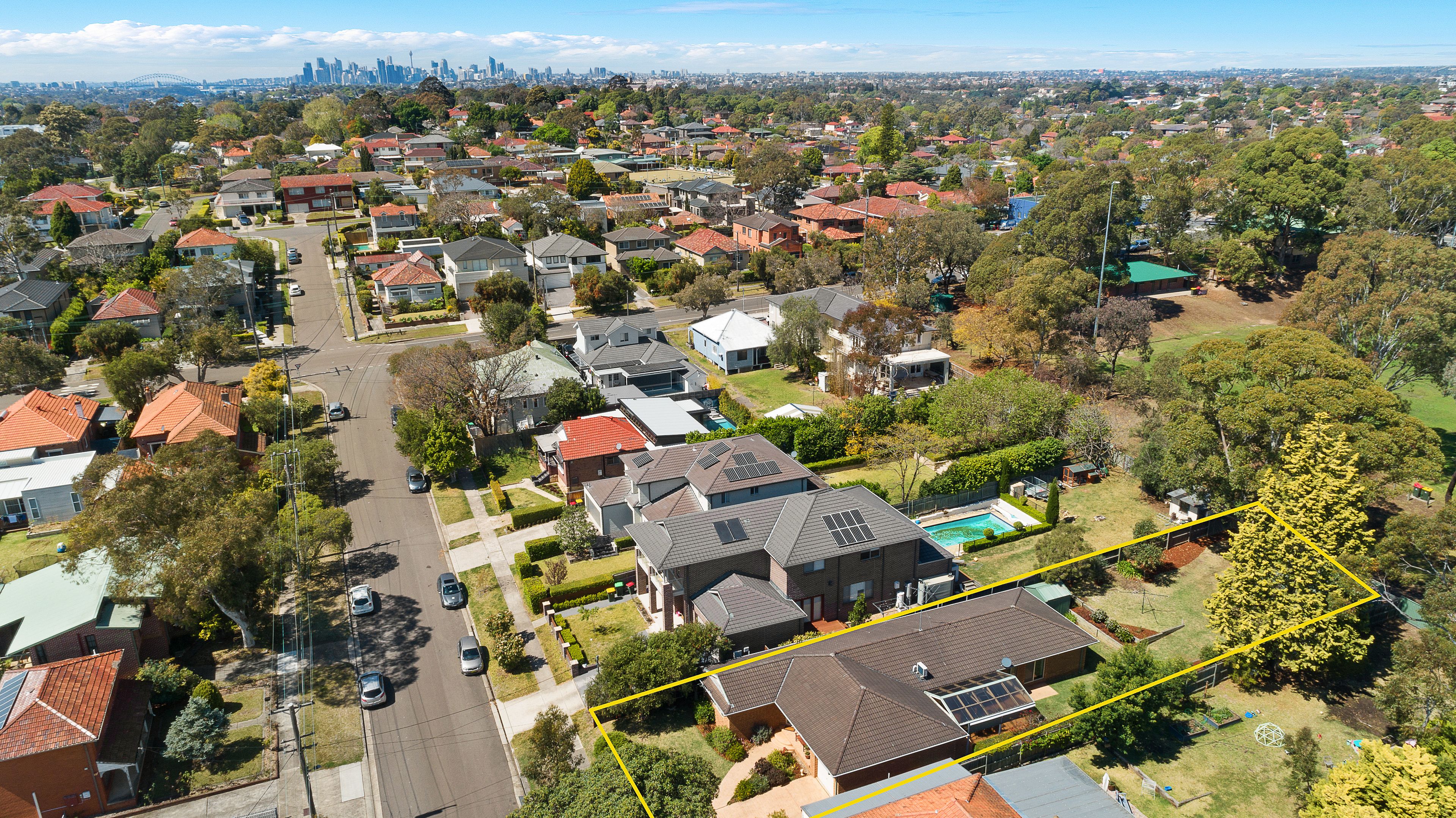 6 Oates Avenue