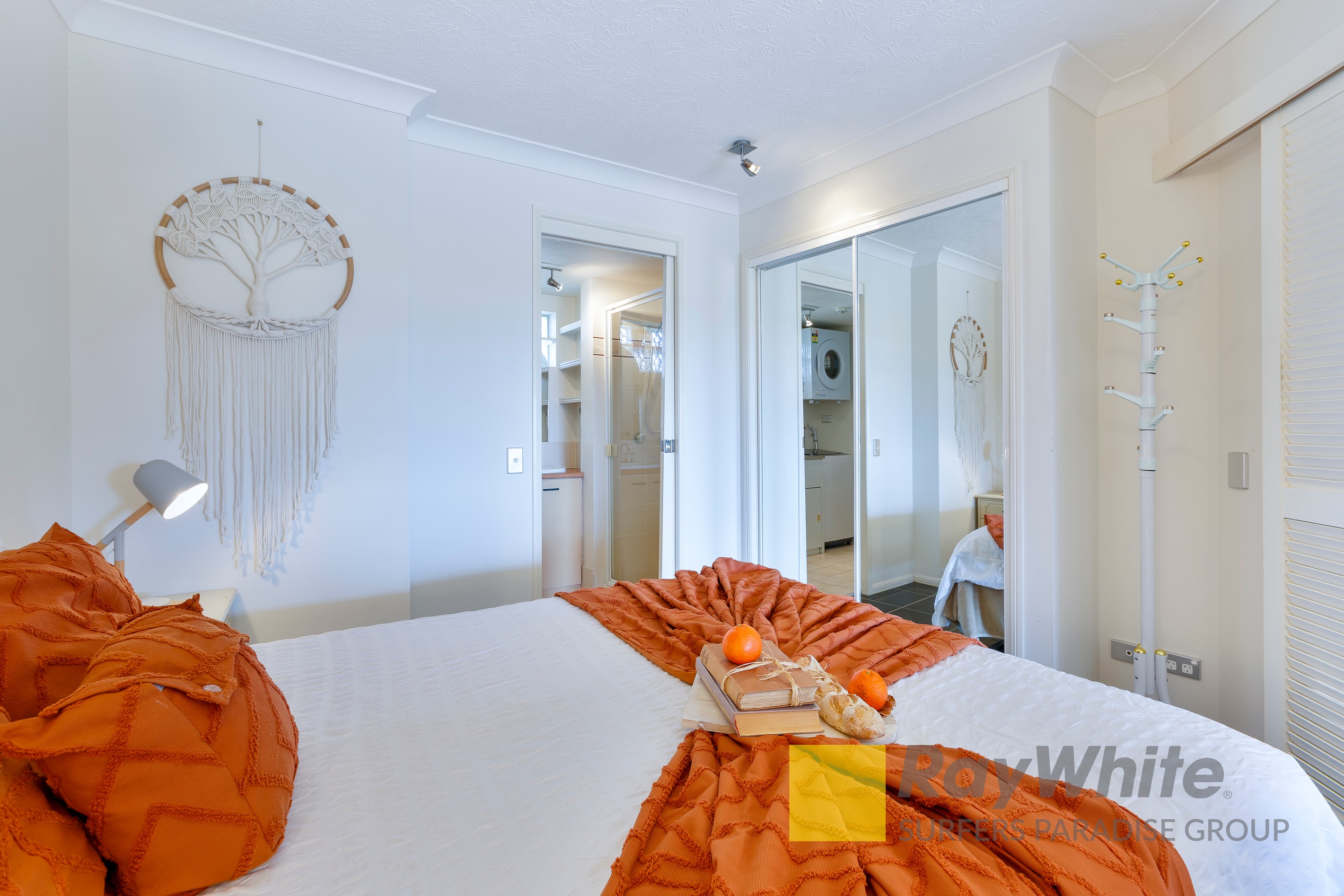 47/106-108 Marine Parade, Southport, QLD 4215