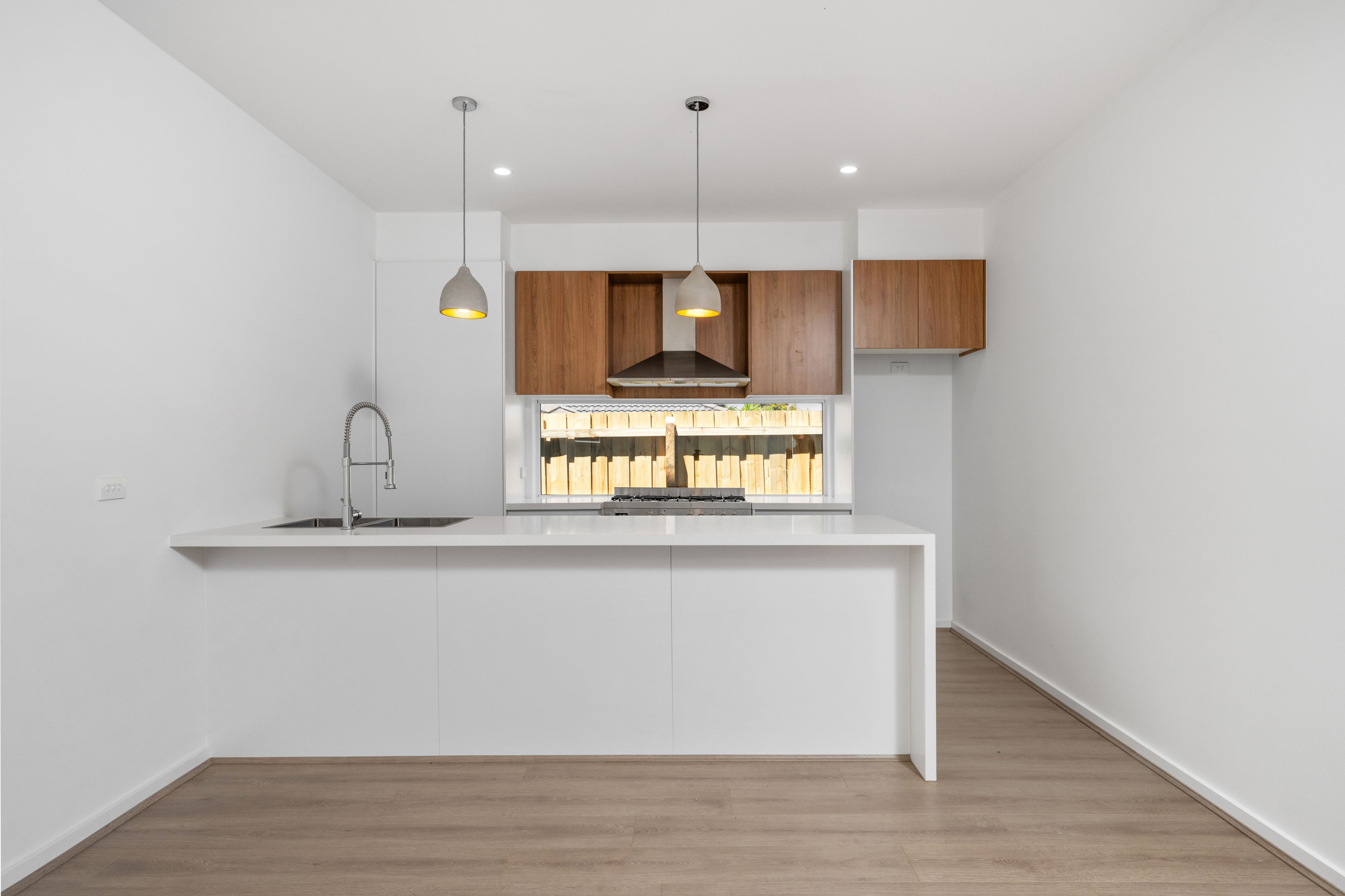1/24 Grandview Grove — photo from Ray White Glen Waverley