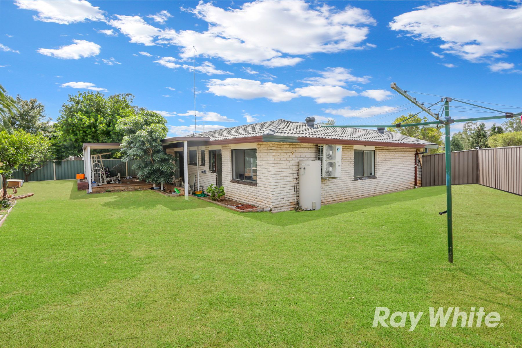 11 Nile Place — photo 12 of 15