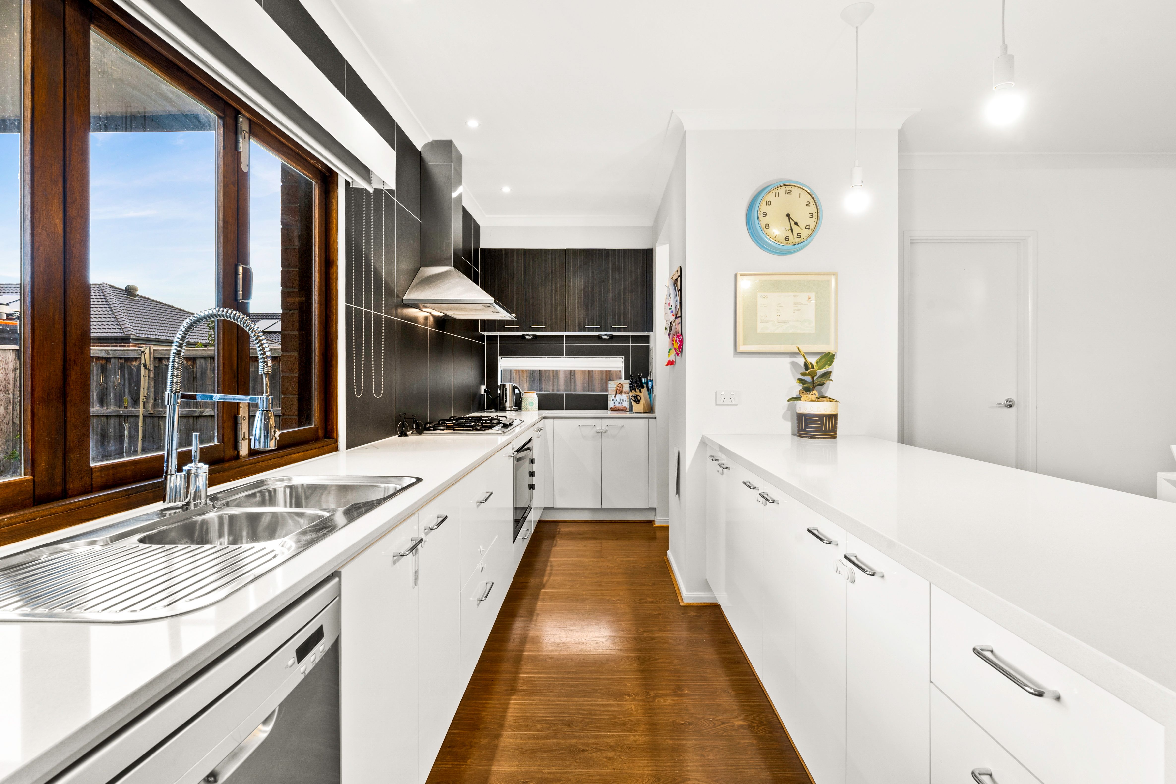 13 Ravensdale Avenue, Officer, VIC 3809