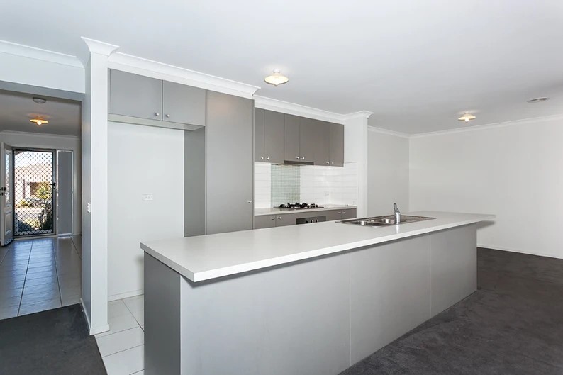 3 Riverina Boulevard, Brookfield, VIC 3338