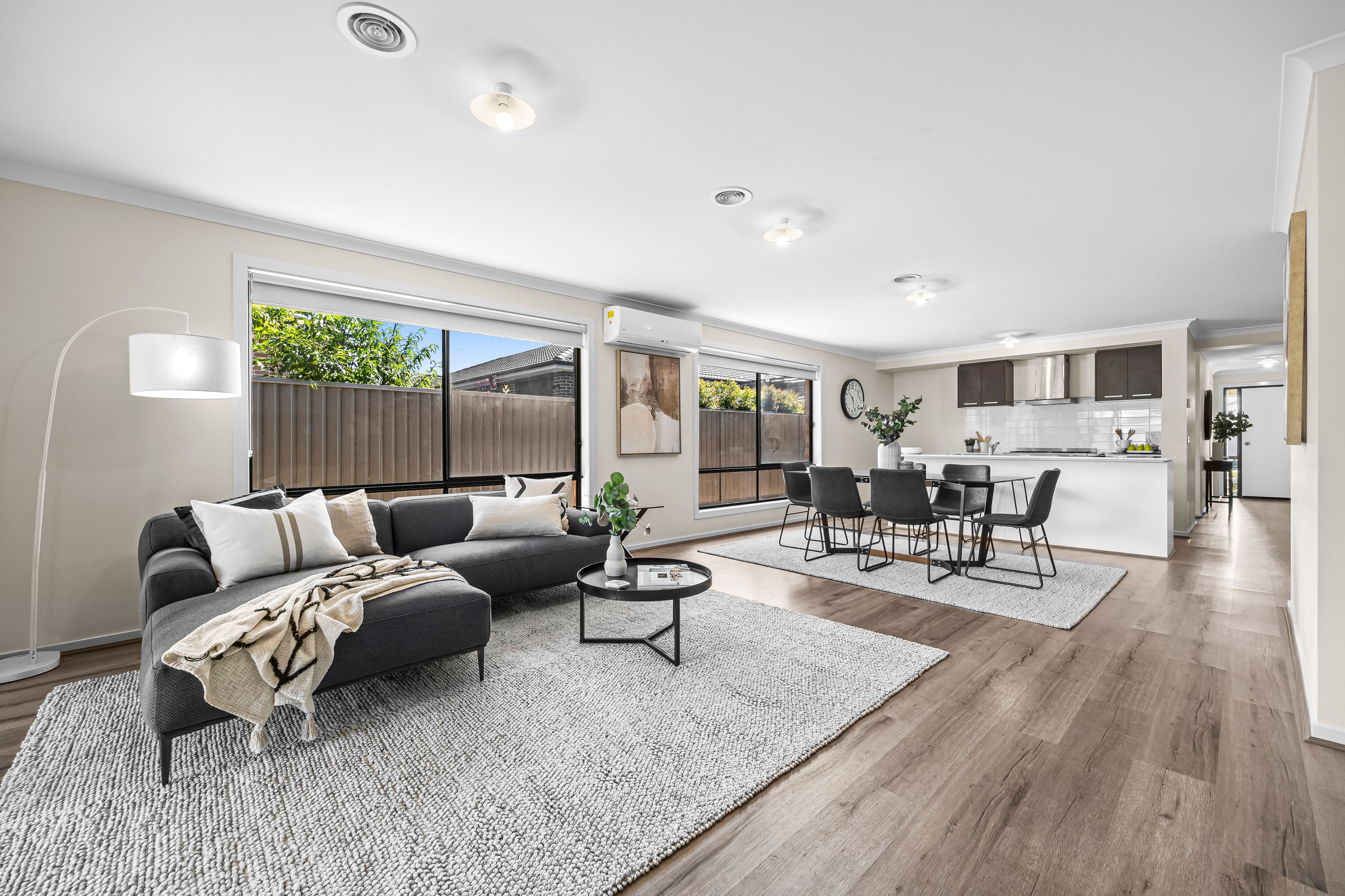 23 Heathcote Drive — photo 3 of 15