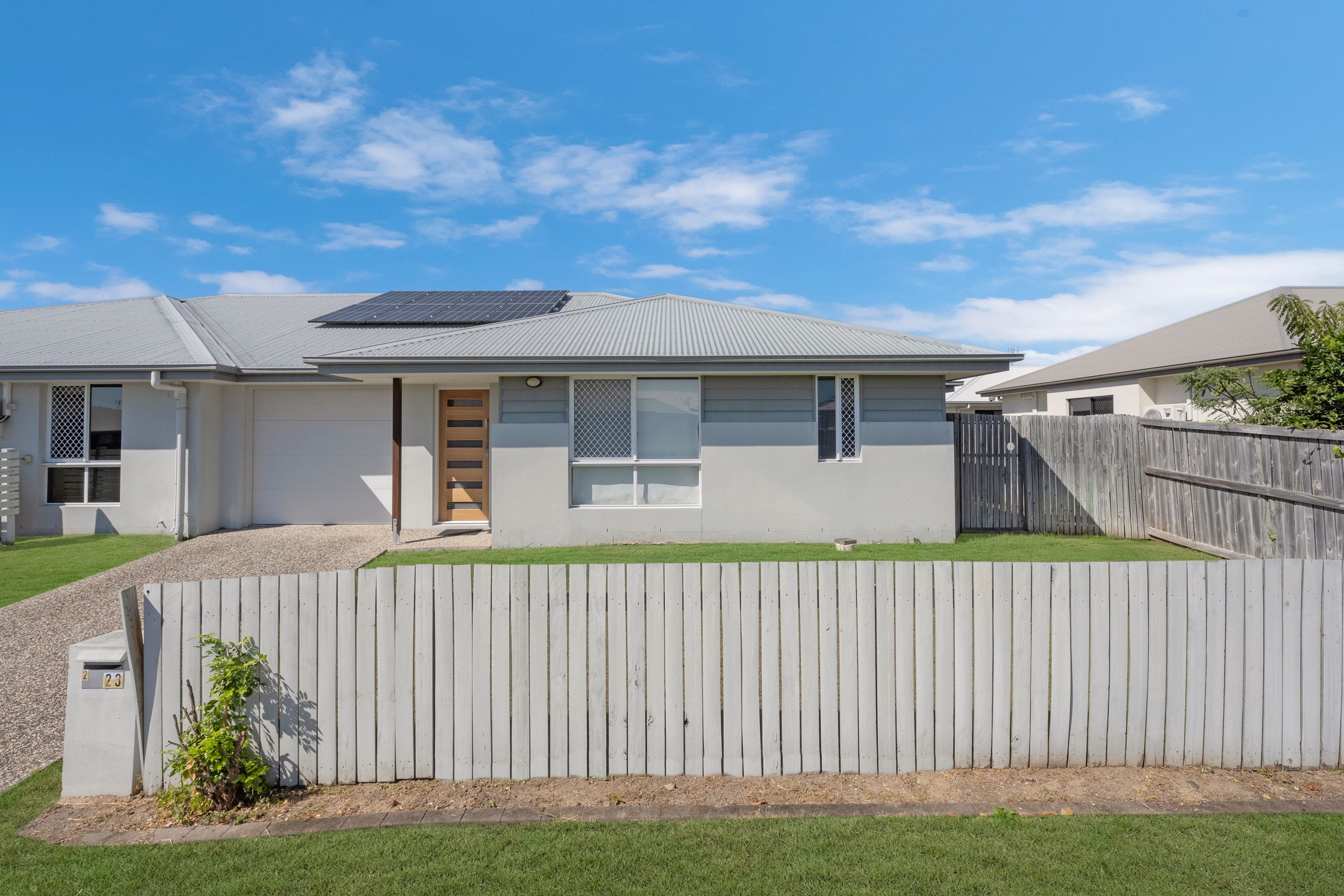 1/4 Nyota Street, Burdell, QLD 4818
