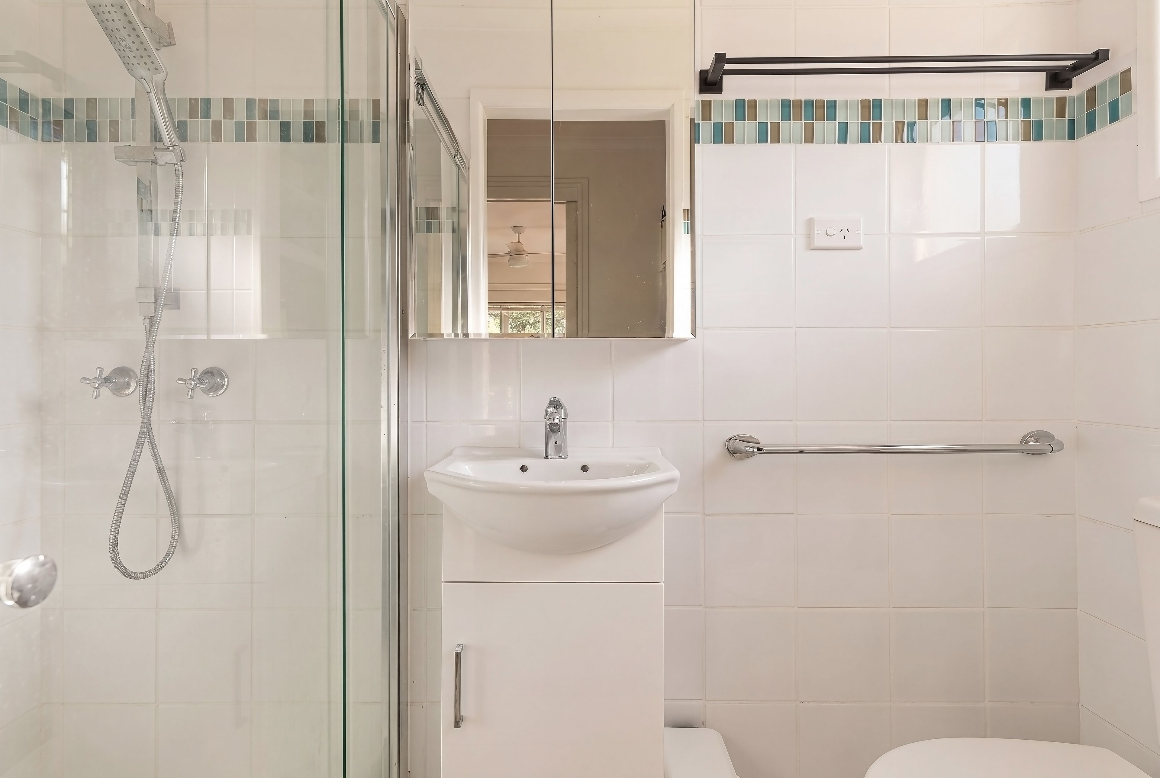 5 Bairnsdale Court — photo 16 of 23