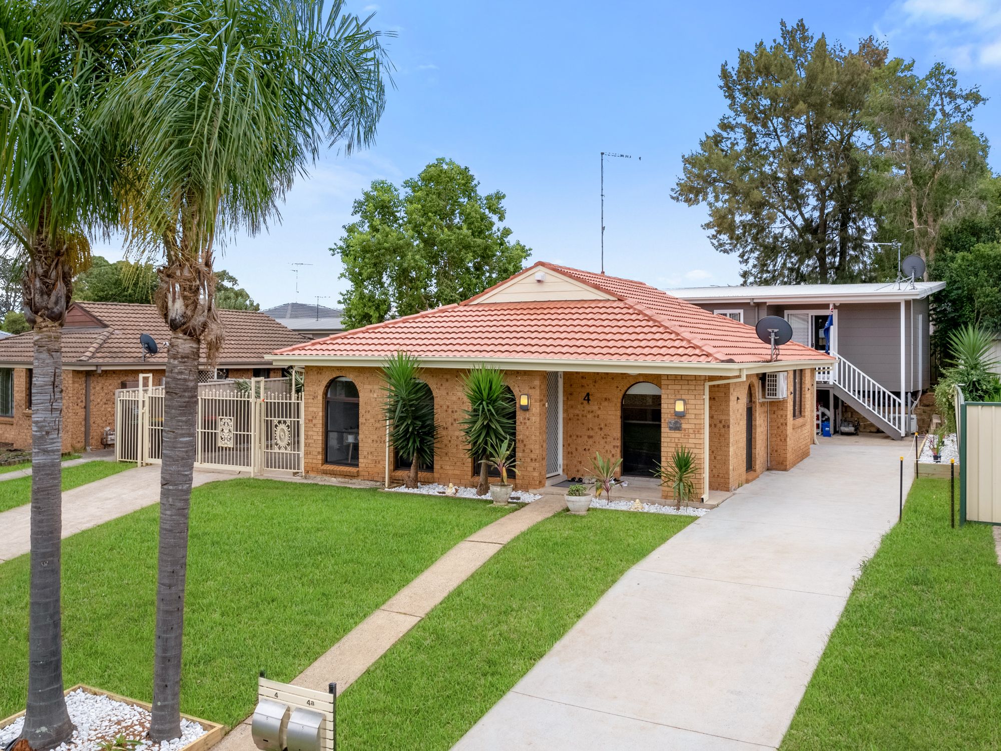 4 Cordelia Street, Rosemeadow NSW 2560