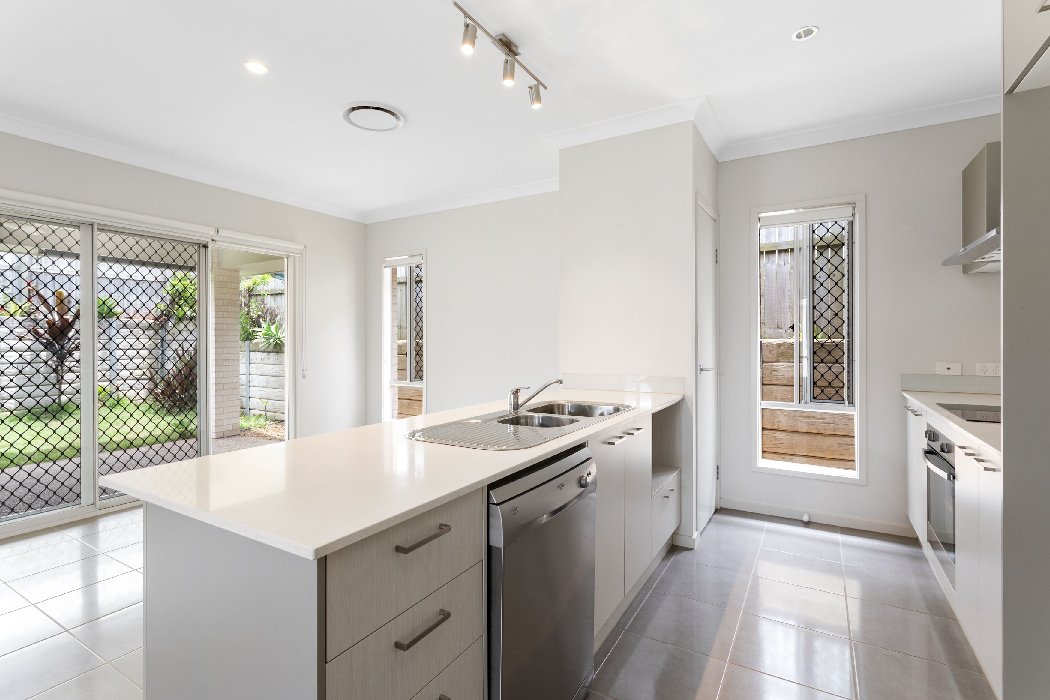 32 Parkway Terrace, Mango Hill, QLD 4509