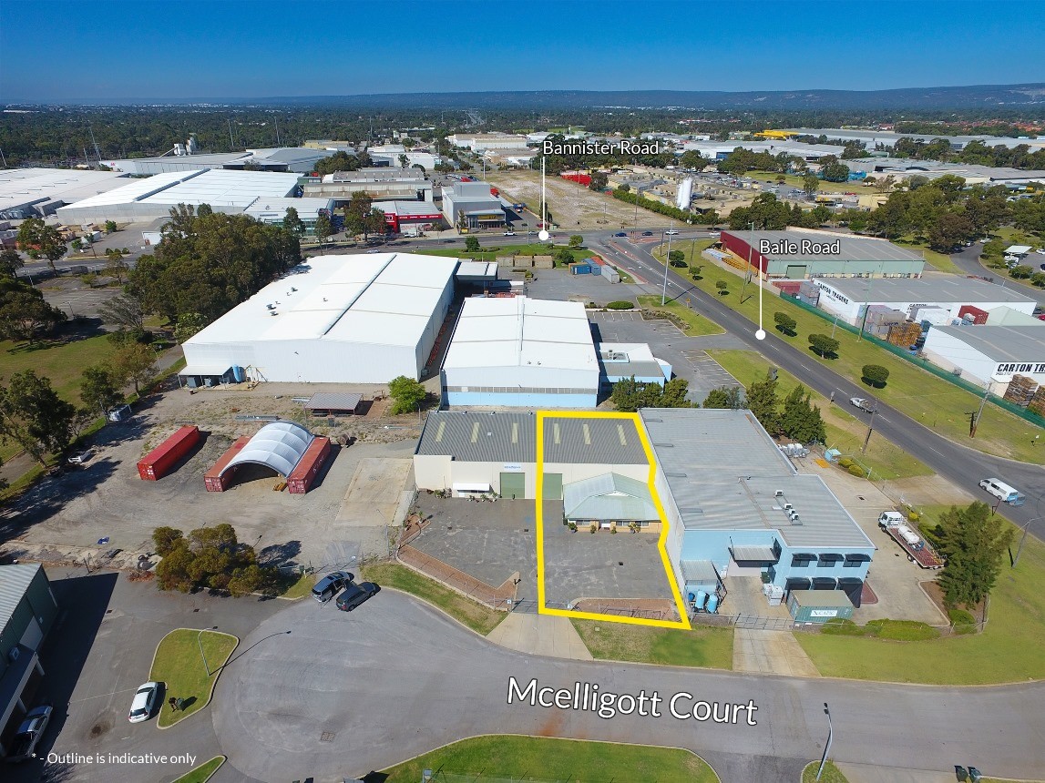 1/3-5 McElligott Court, Canning Vale, WA 6155