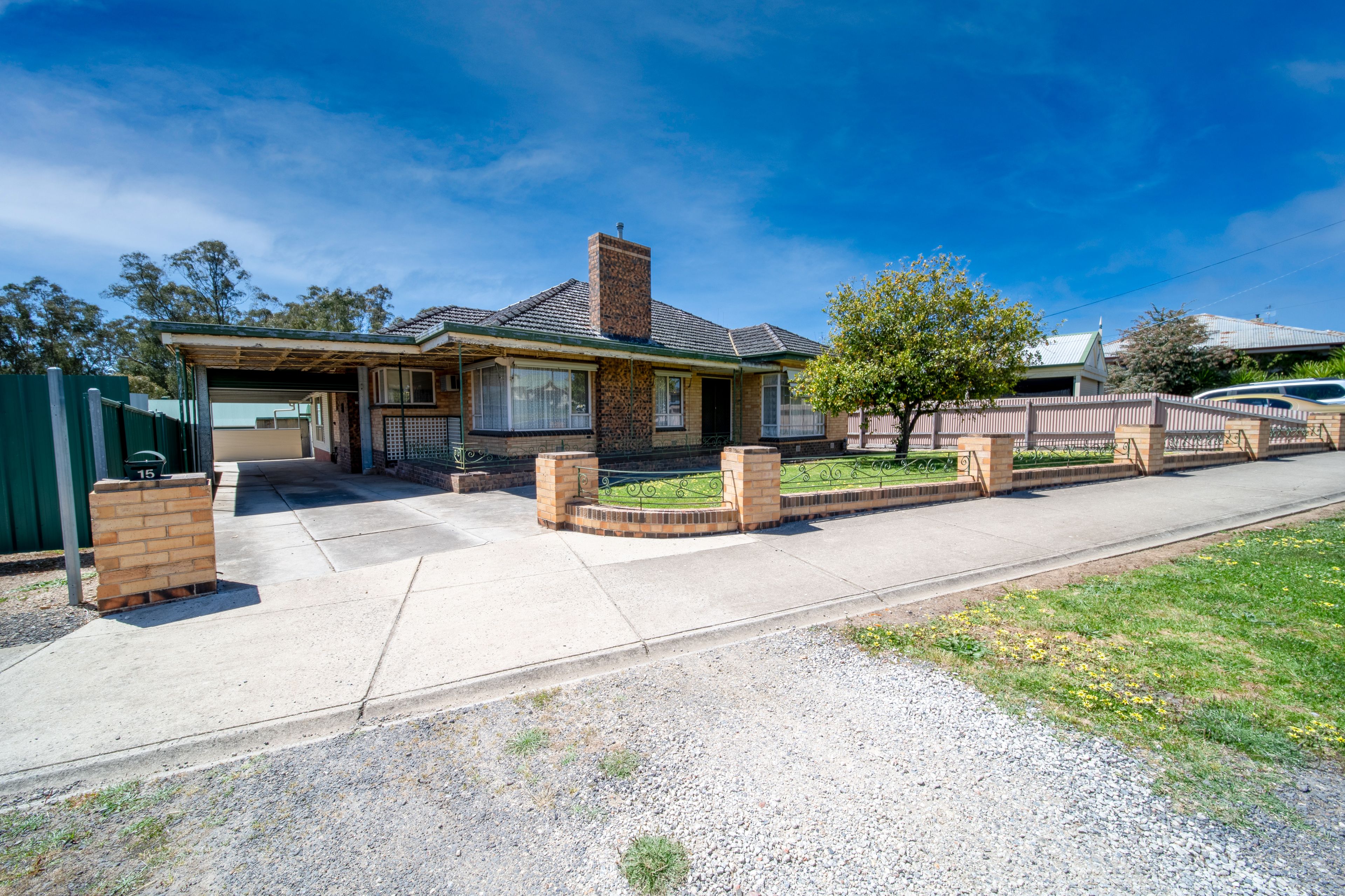 15 Chapel Street, Kangaroo Flat, VIC 3555