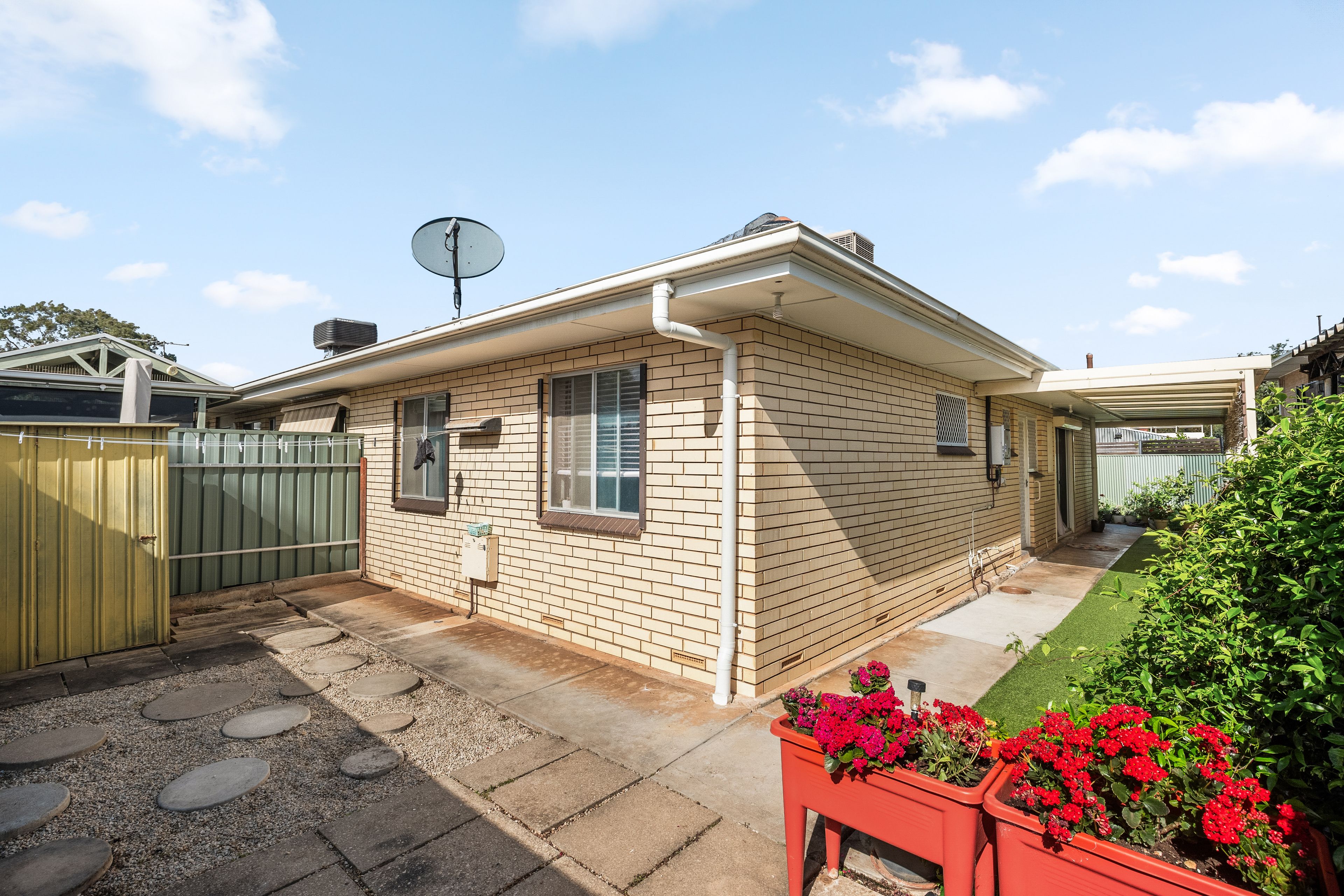3/3a Kearnes Road — photo 10 of 11