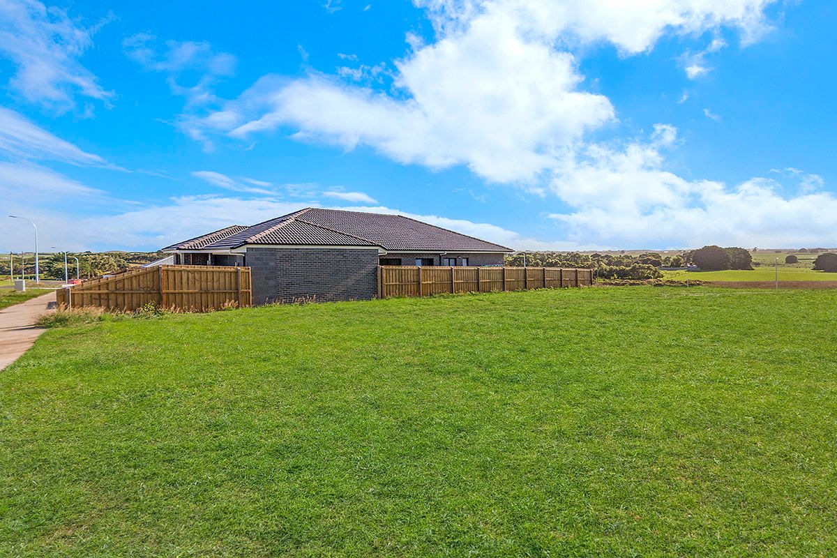 192 Coghlans Road, Dennington, VIC 3280