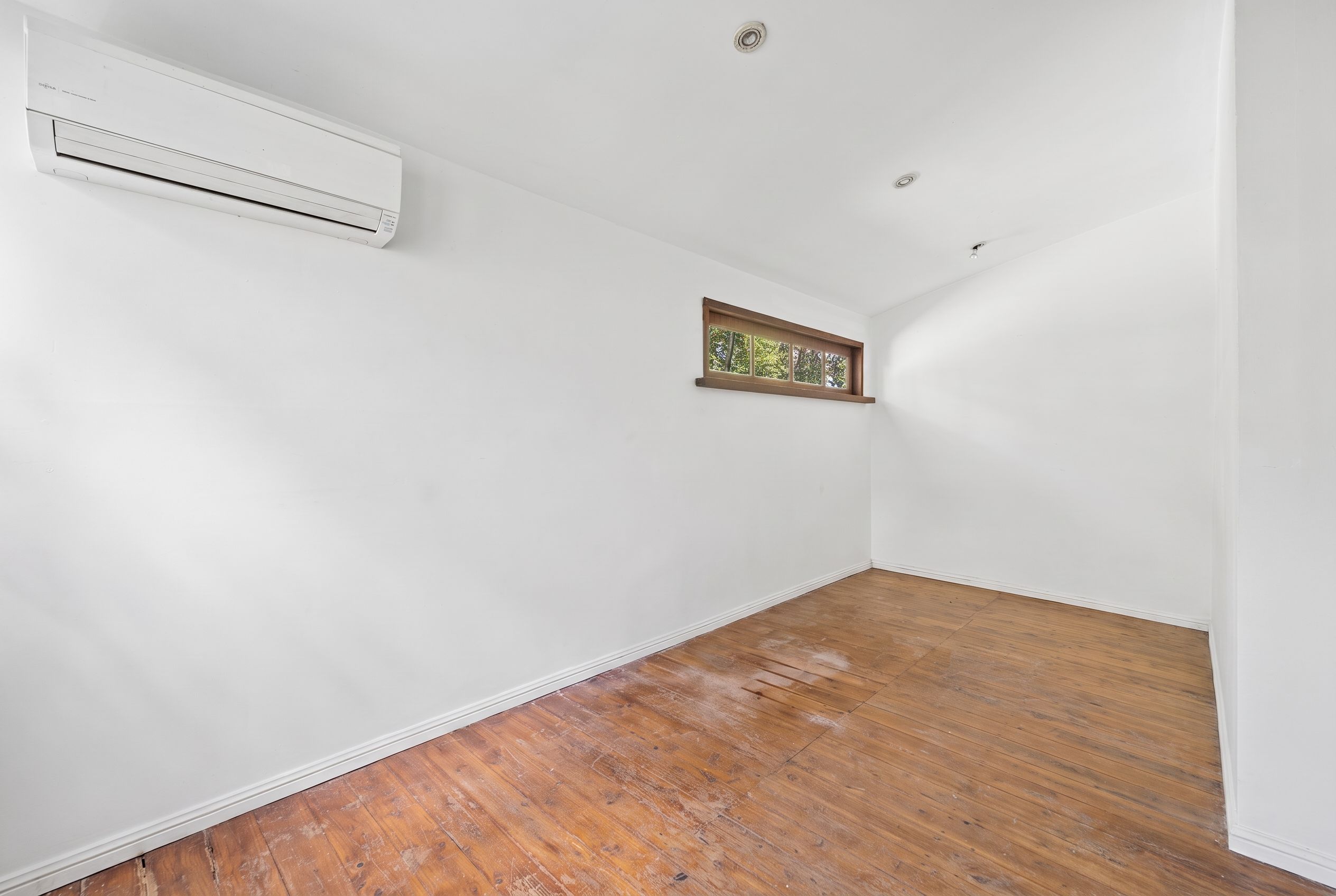 31 Brock Street — photo 6 of 14