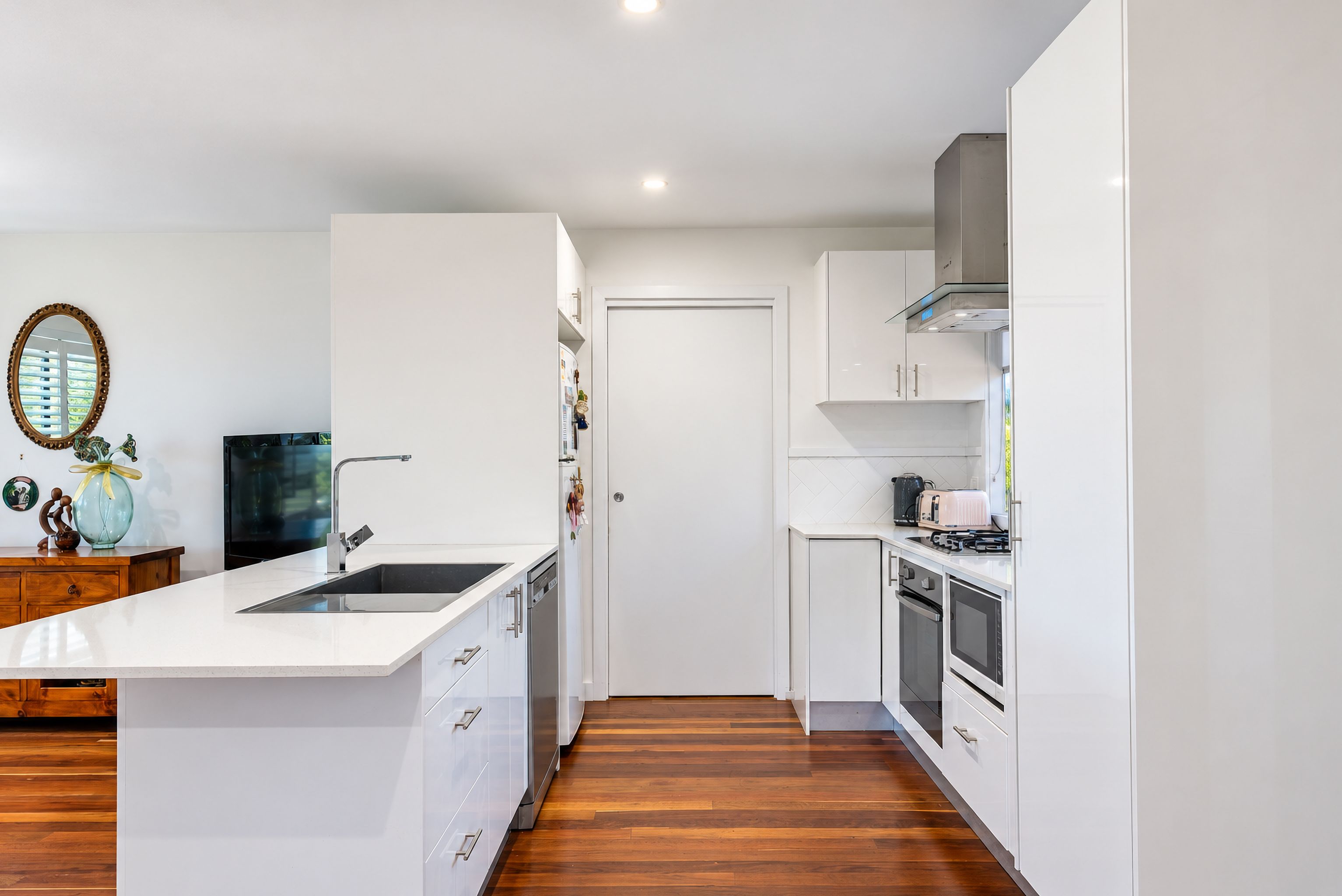 3B Eric Place — photo 7 of 21
