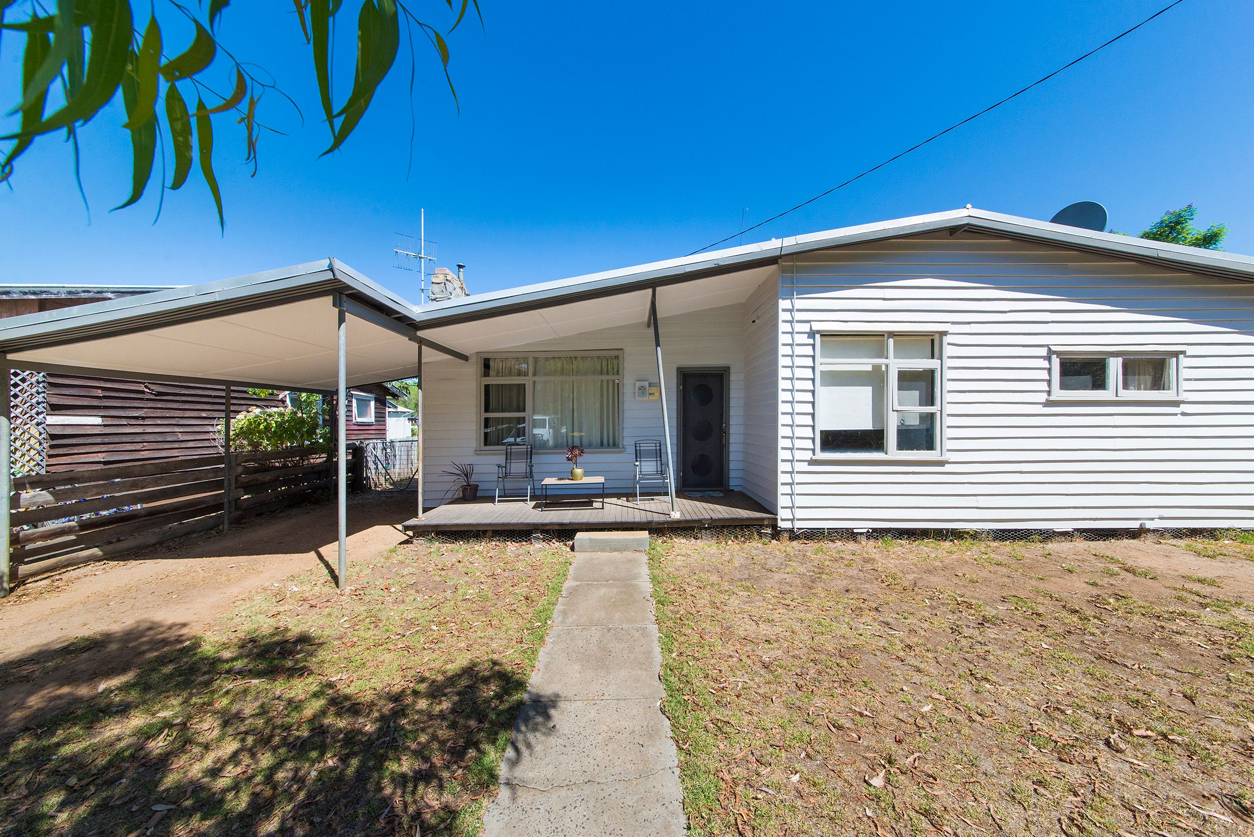 23 Adam Street, Nannup WA 6275