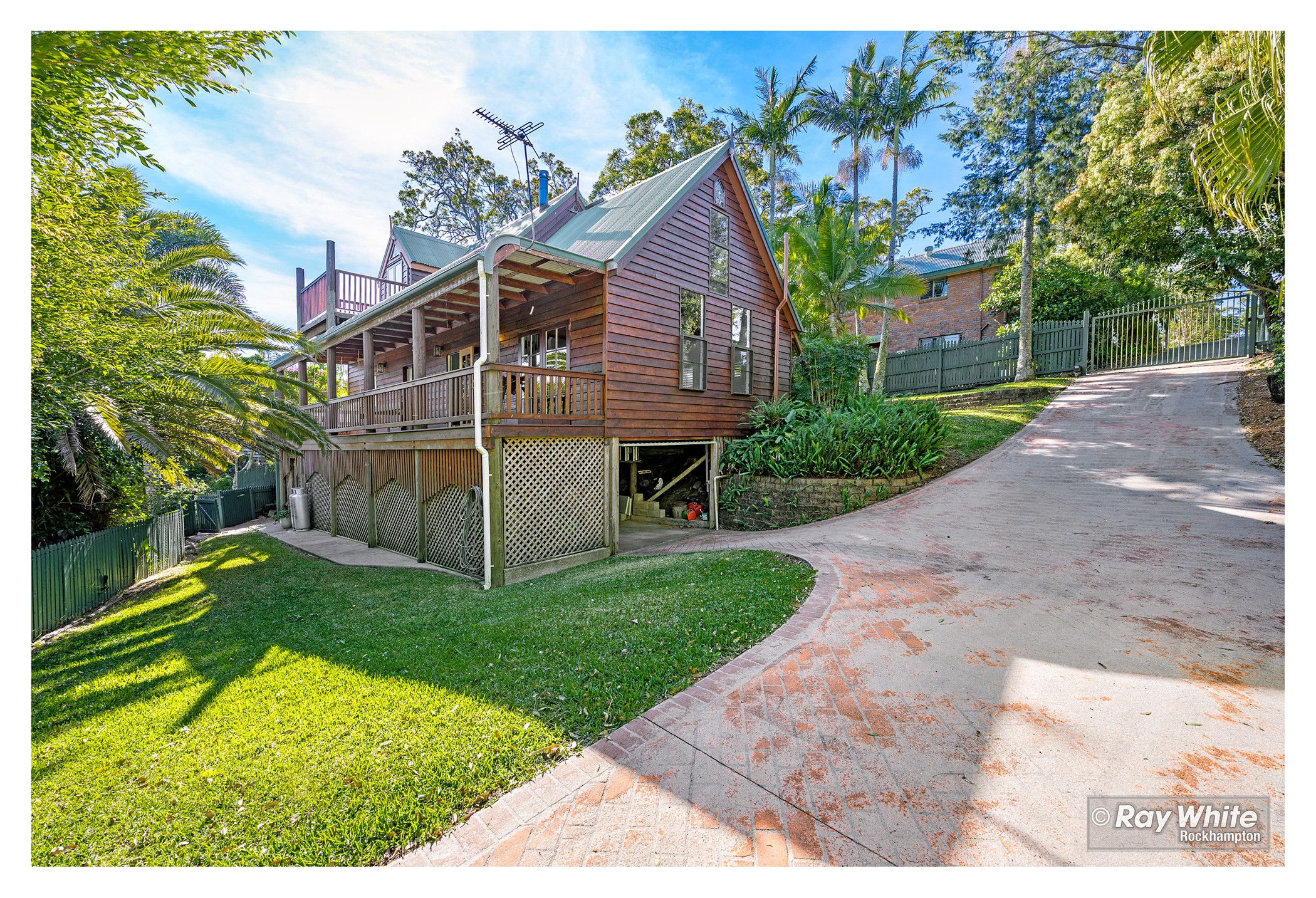 16 Elida Street, Mount Archer, QLD 4701