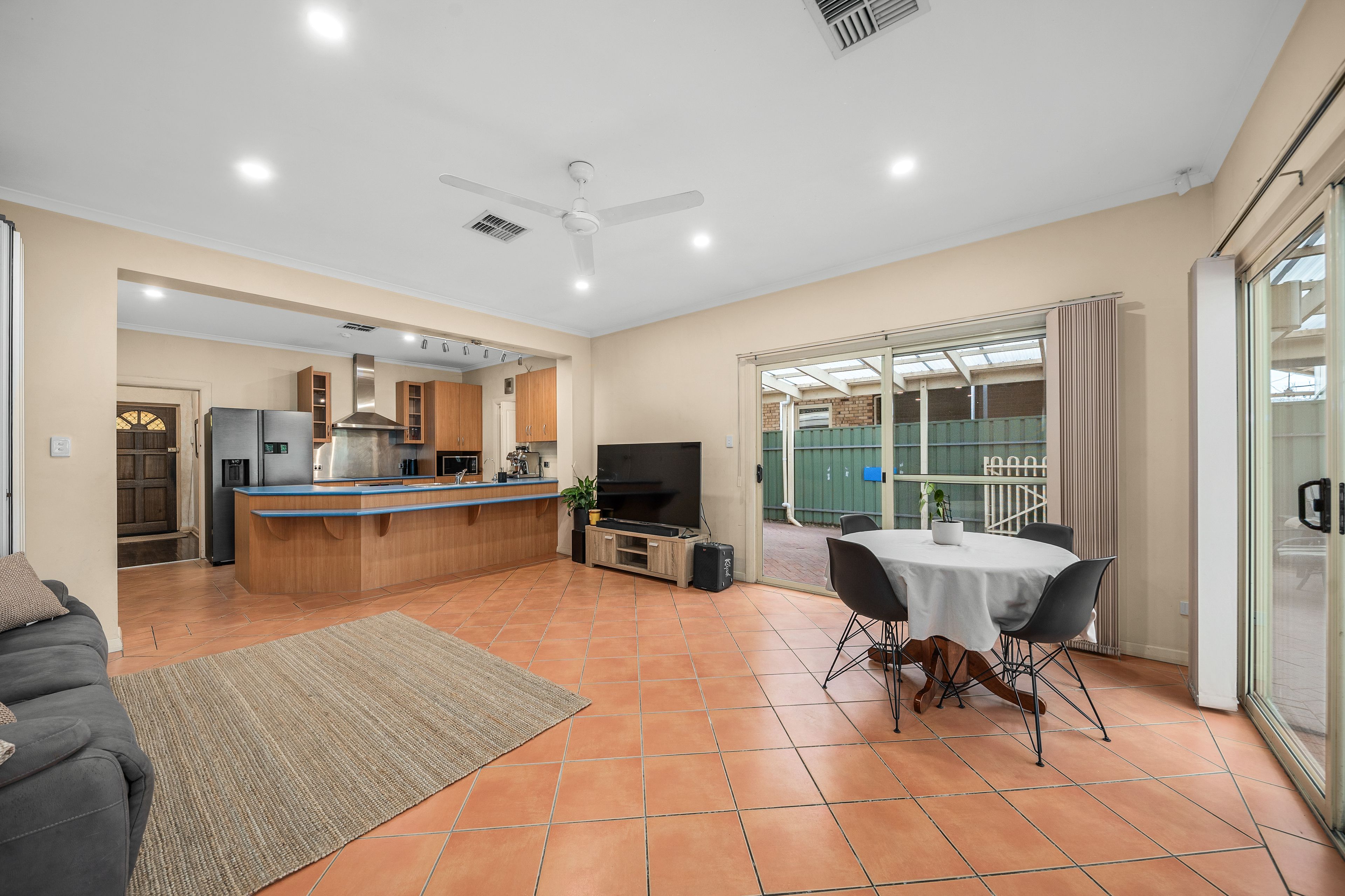 41 Australian Avenue — photo 7 of 23