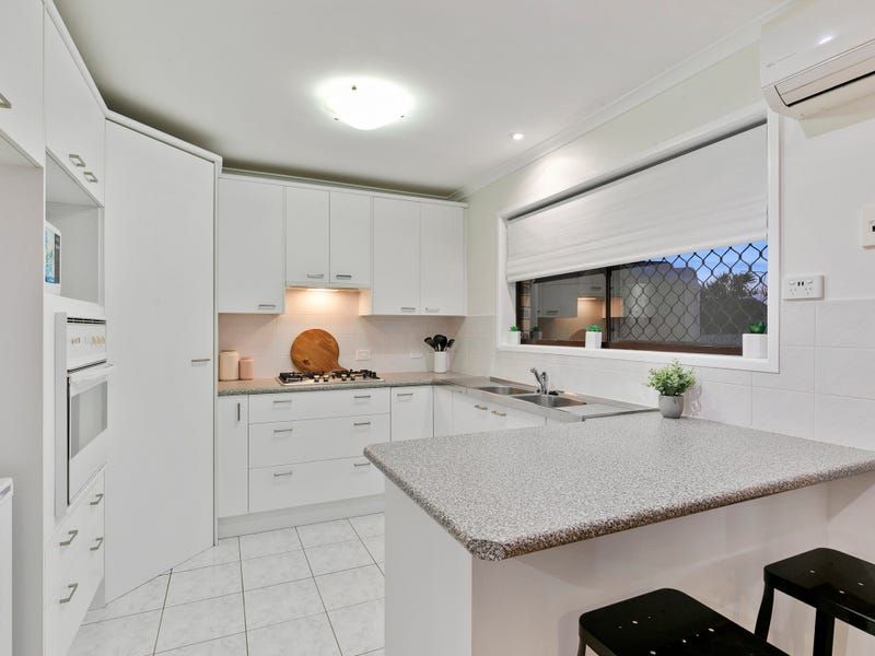 19 Barramundi Street, Manly West, QLD 4179
