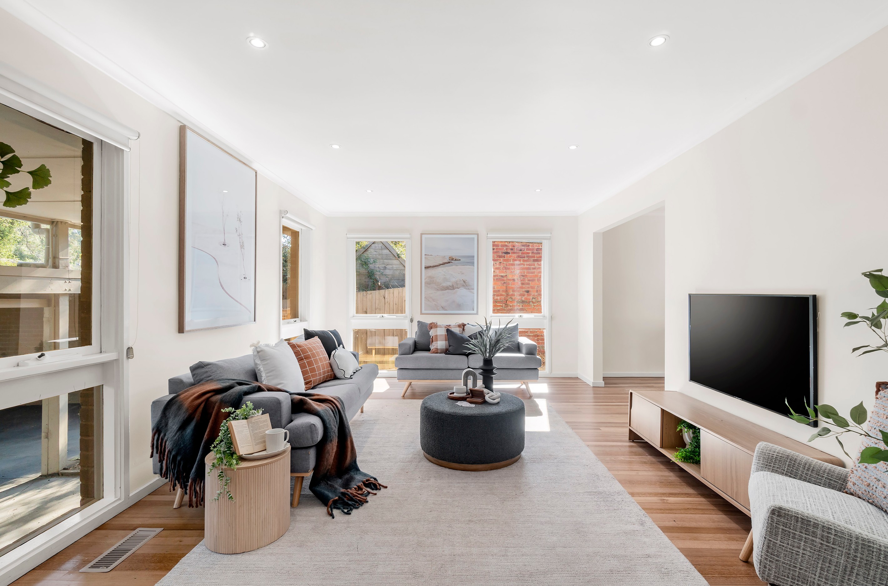 27 Andrew Crescent, Croydon South, VIC 3136