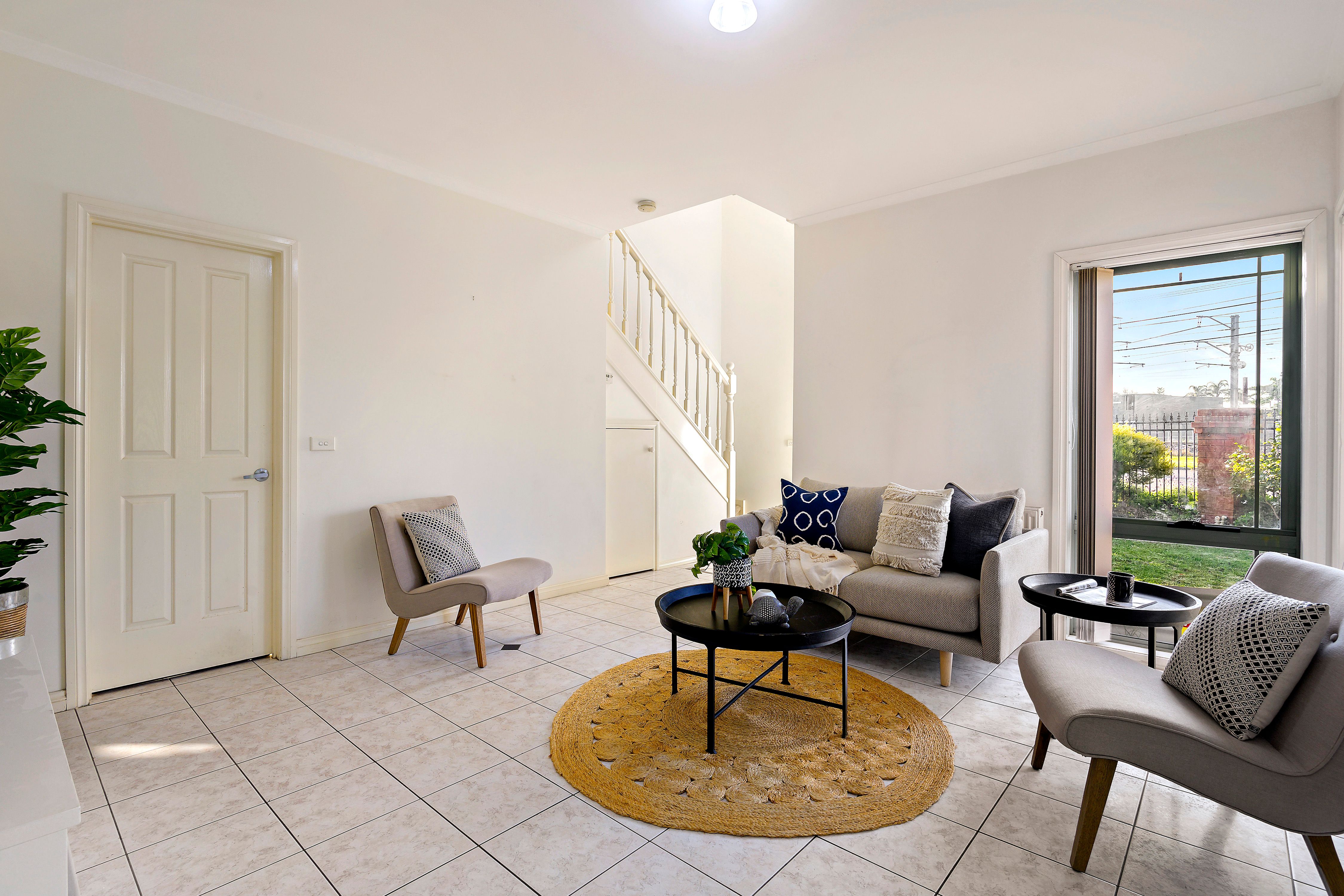 1/320 Haughton Road, Clayton, VIC 3168