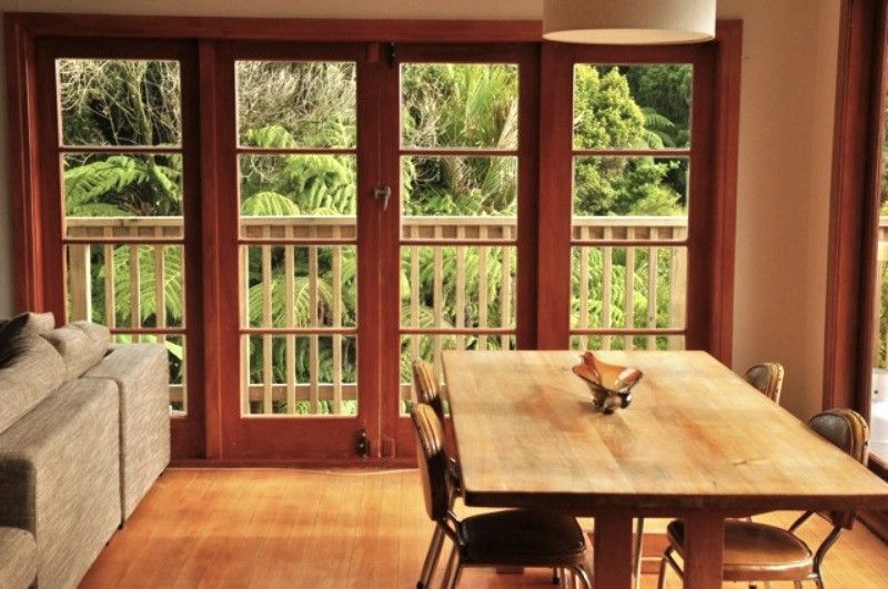 51 Tane Road, Laingholm, Waitakere City