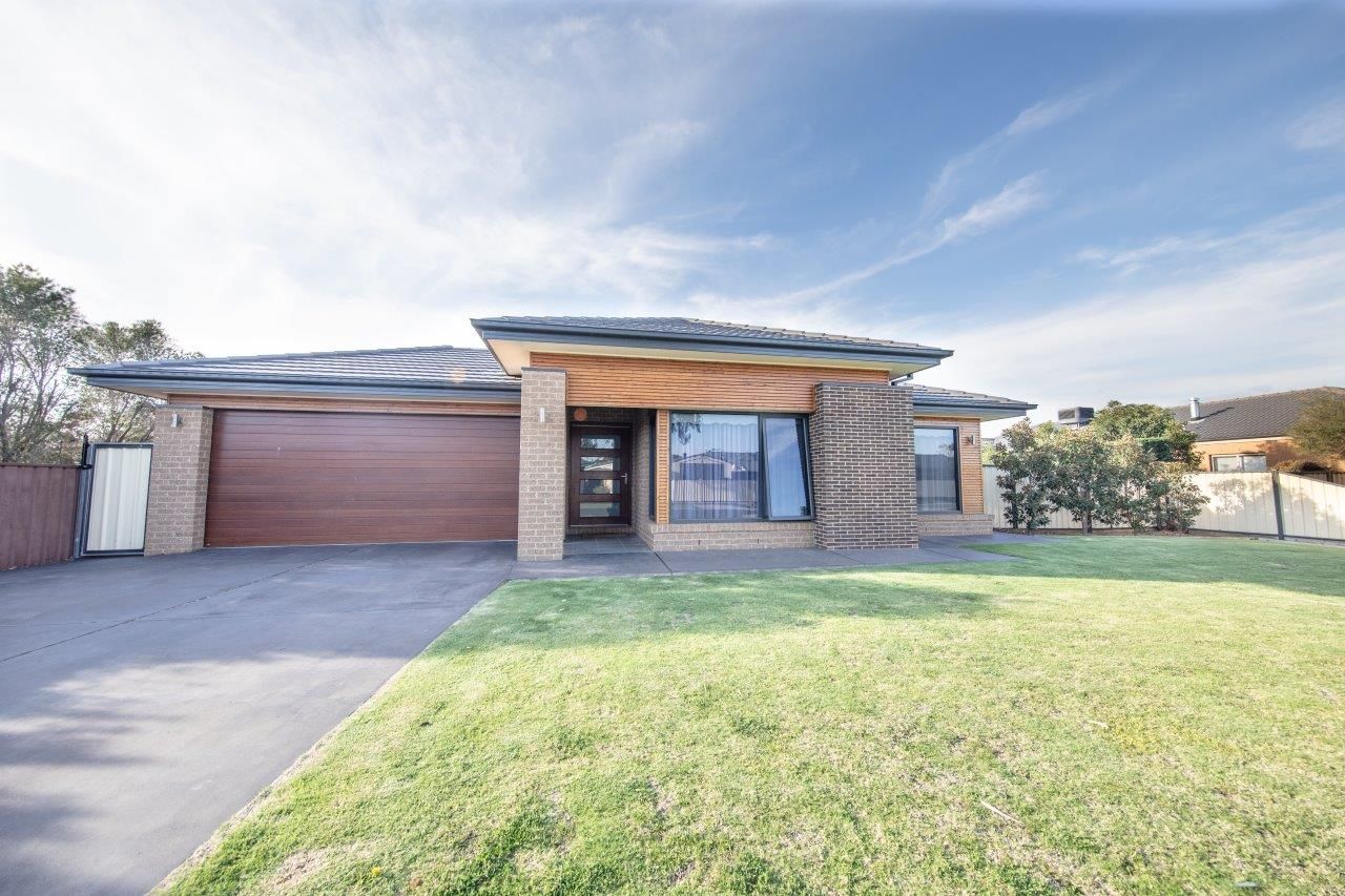 6 BROLGA Street, Kerang, VIC 3579