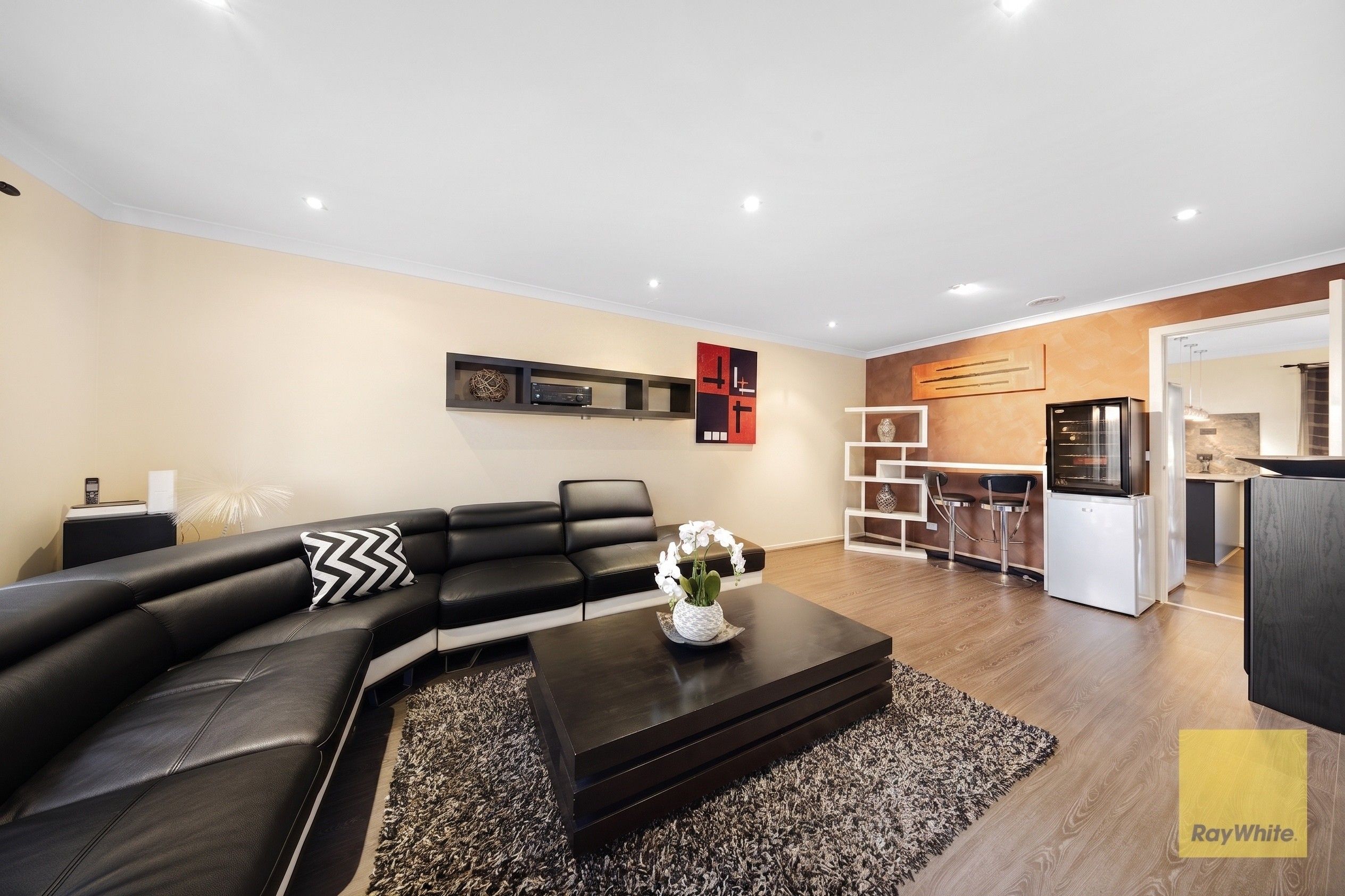 67 Neptune Drive — photo 4 of 22