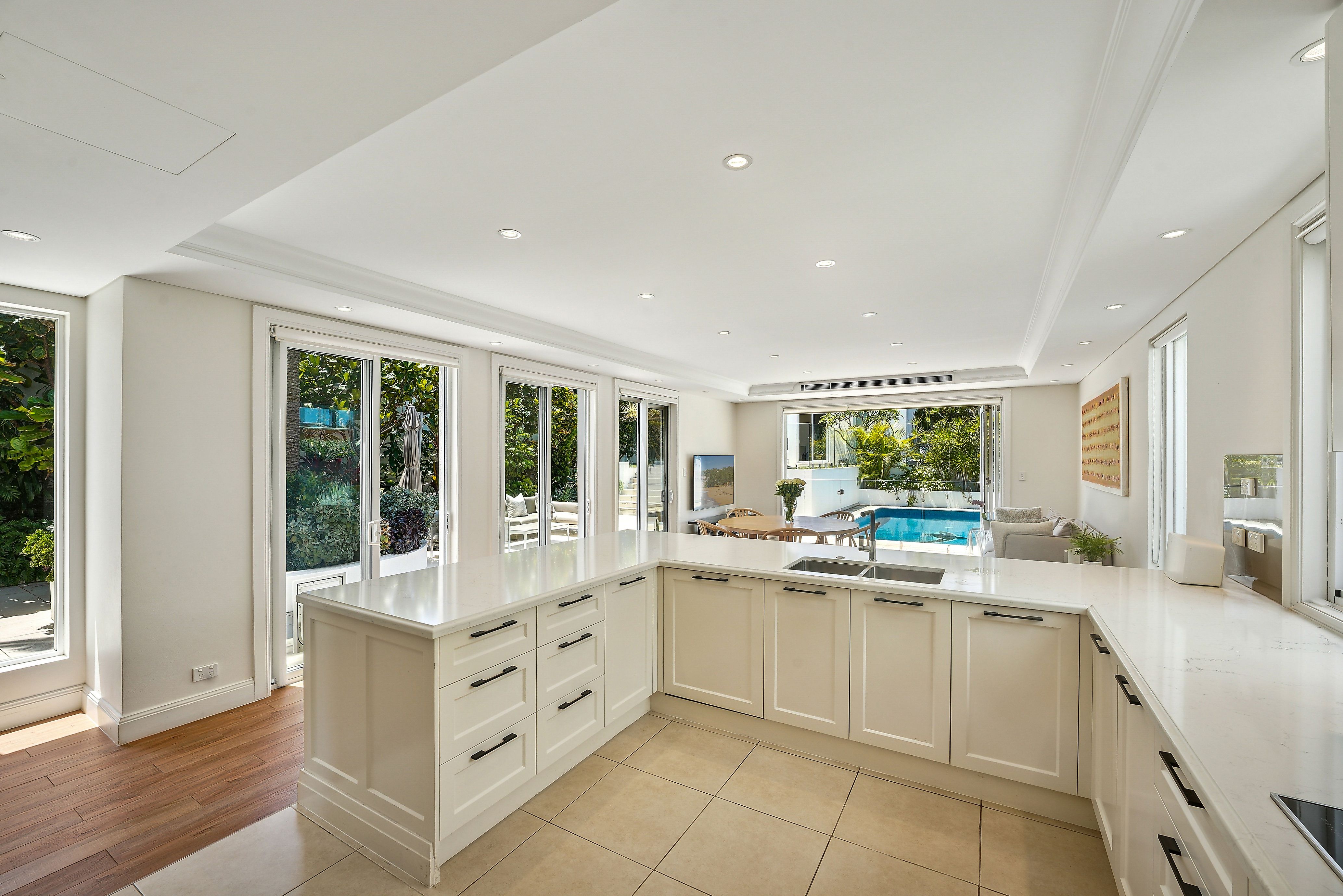 6 Gilbert Street — photo 11 of 23
