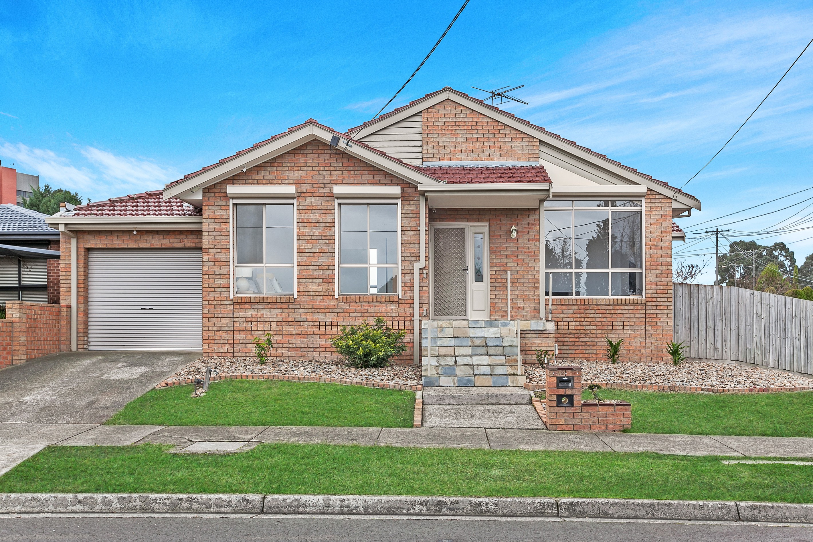 42 Carbeen Drive, Bundoora, VIC 3083
