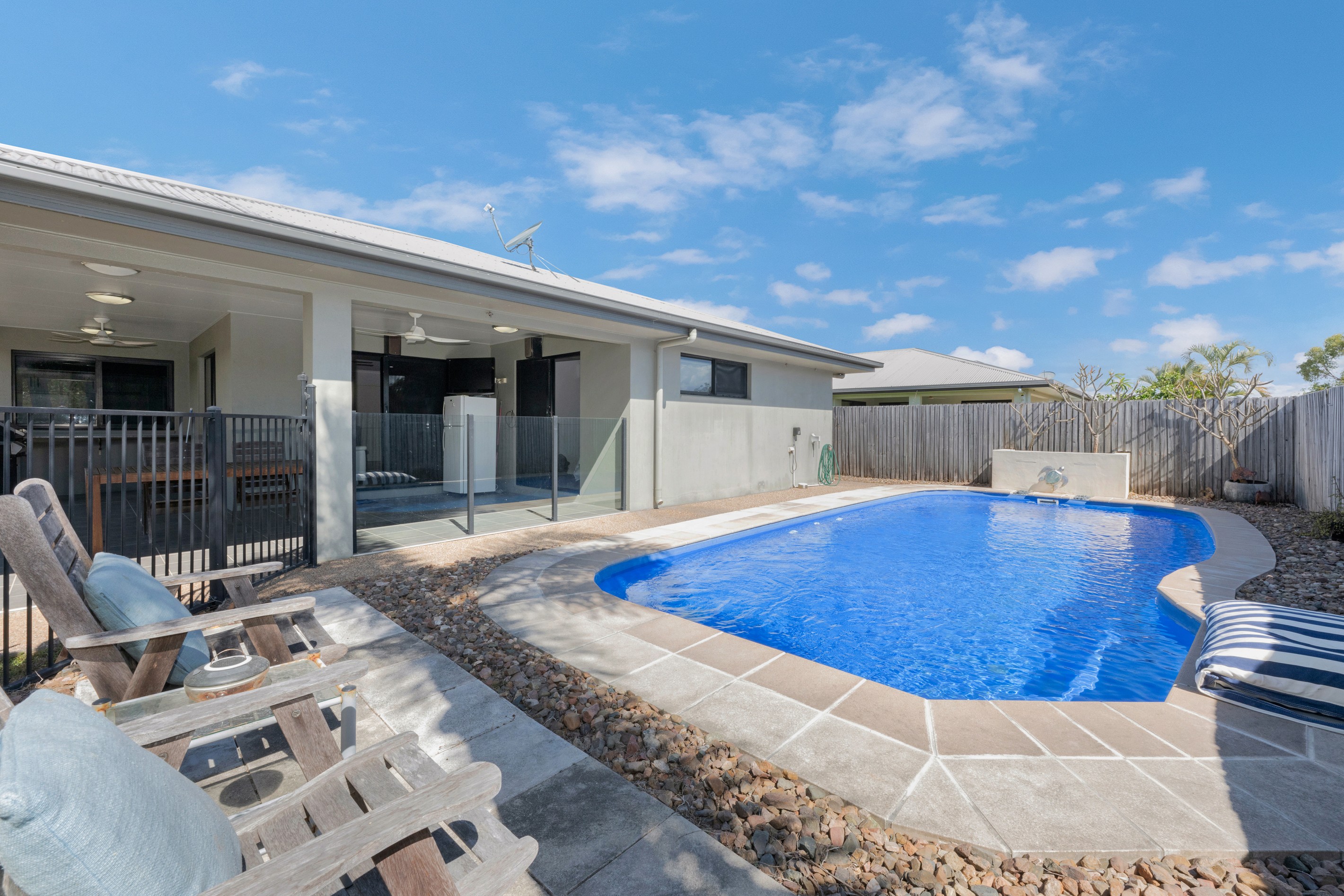 10 Dundabella Drive, Deeragun, QLD 4818