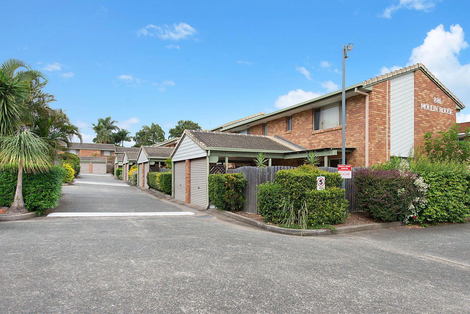886 Rochedale Road, Rochedale South QLD 4123