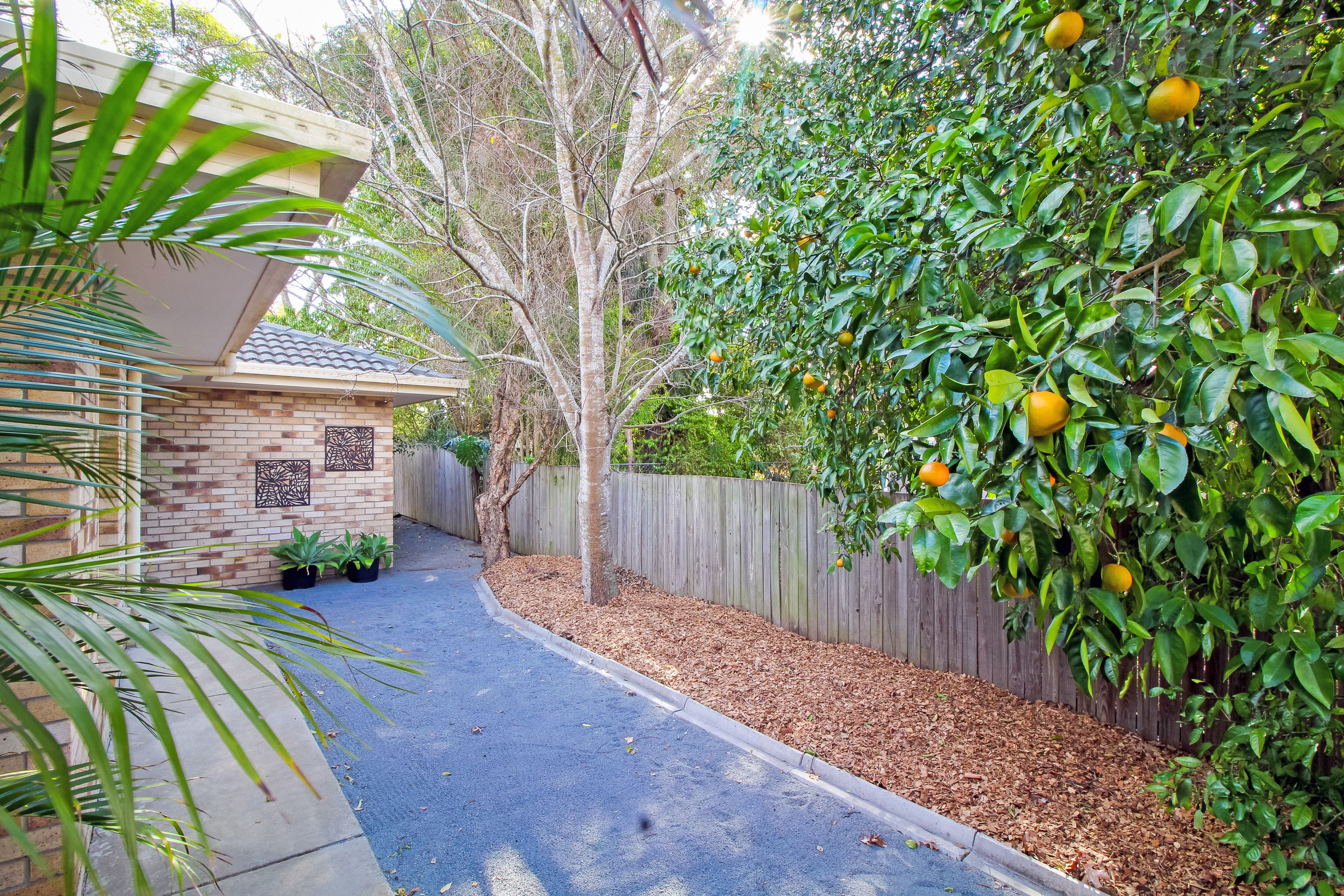 1 Gee Street, One Mile, QLD 4305